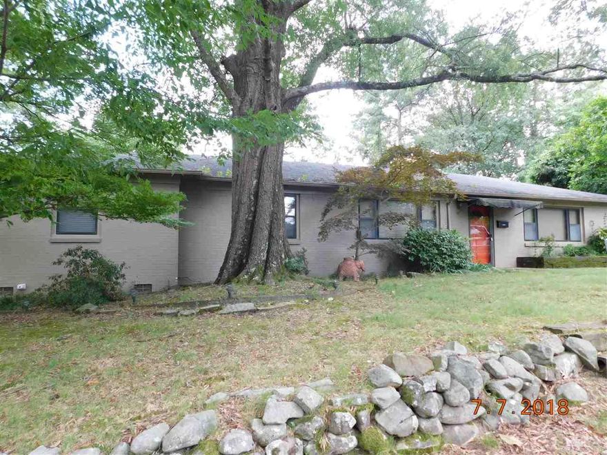 Must see this beautifully painted 3 bedroom, 2 bath home with hardwood floors, living/dining combo, fully furnished galley kitchen, plenty of storage, large den, ceiling fans, HVAC, window coverings, deck & patio with fenced wooded yard & off street parking. Call Marshall Peters & Associates 501-414-8340