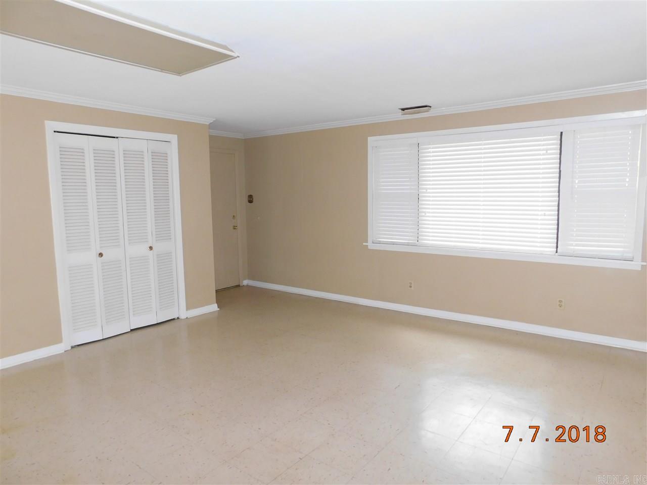 Kingwood Place - Residential Lease