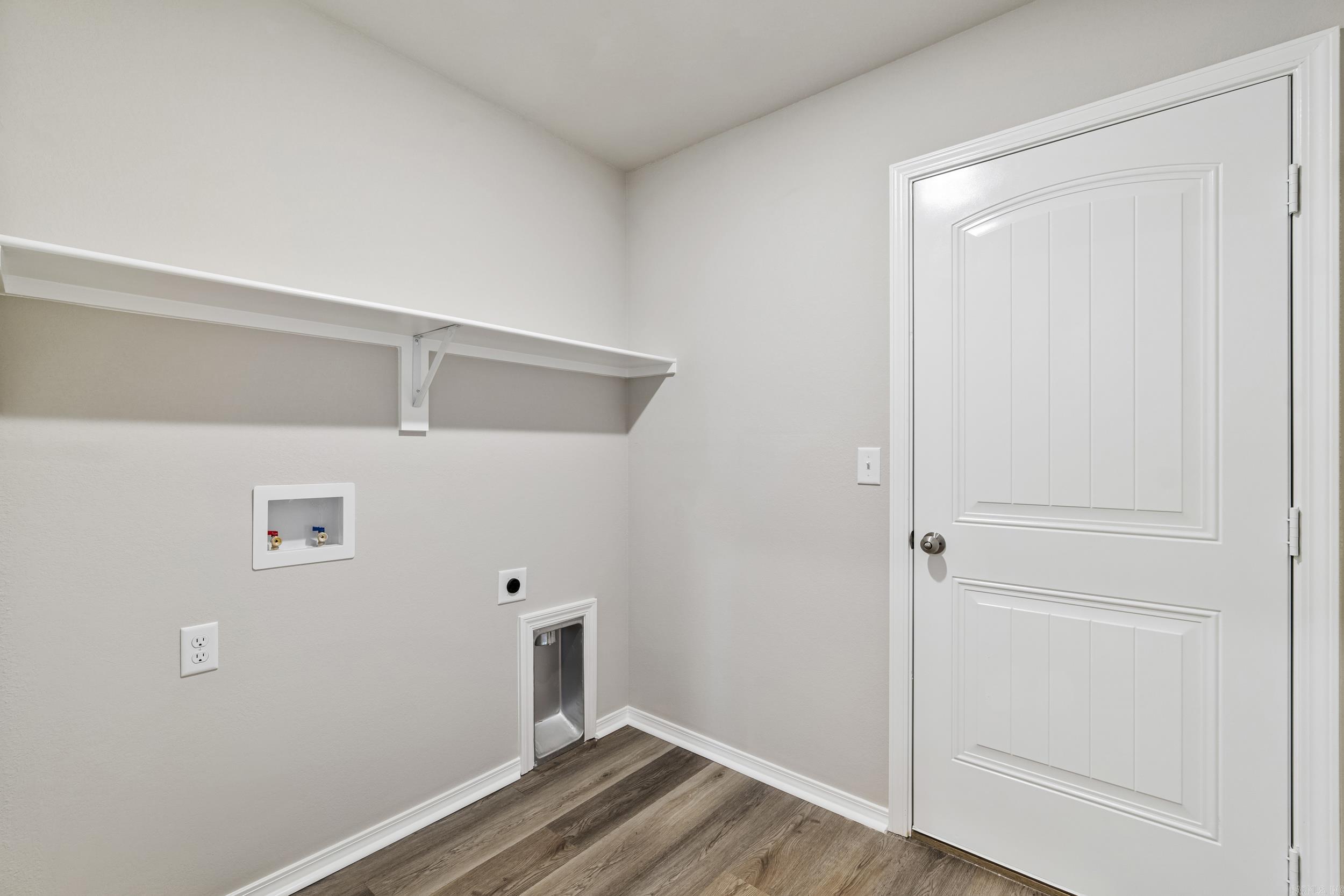 THE MEADOWS - Residential