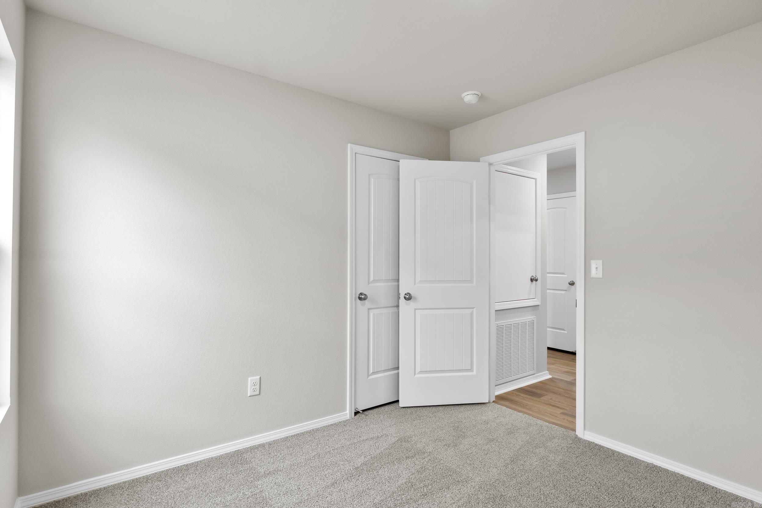 THE MEADOWS - Residential