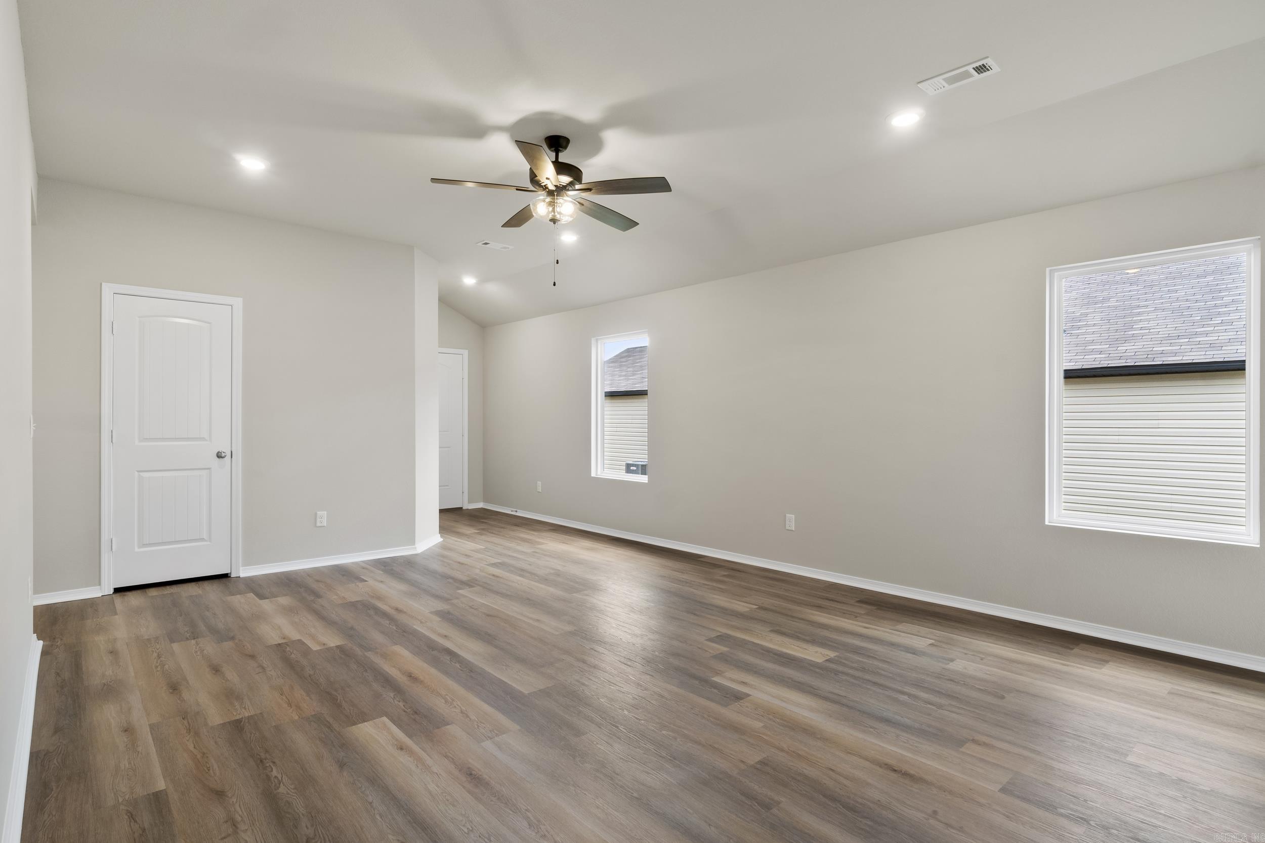 THE MEADOWS - Residential