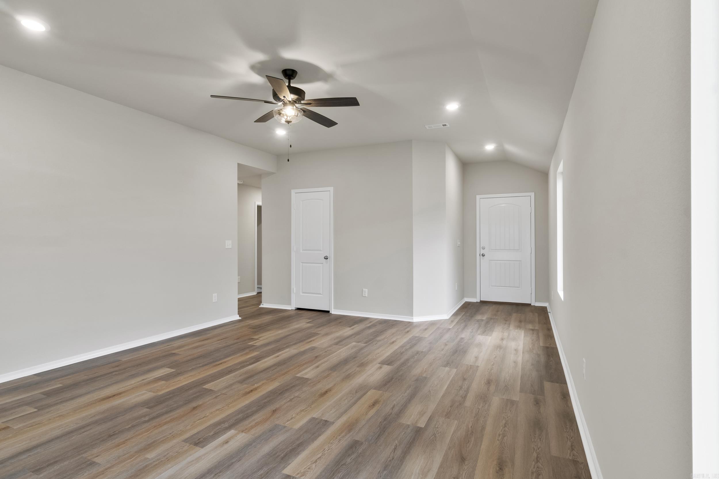 THE MEADOWS - Residential