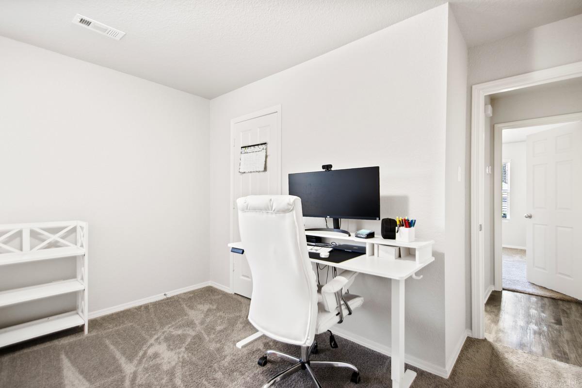 MEADOWS EDGE - Residential