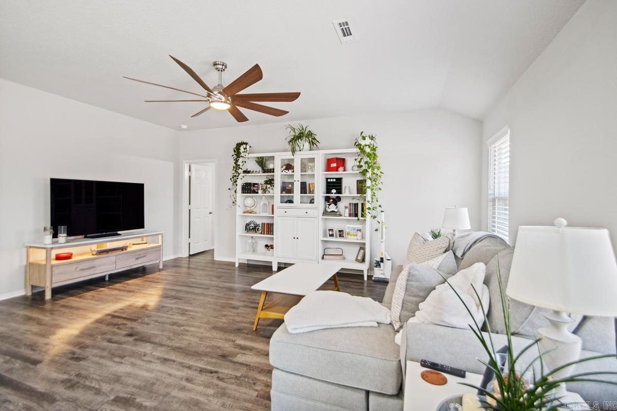 MEADOWS EDGE - Residential