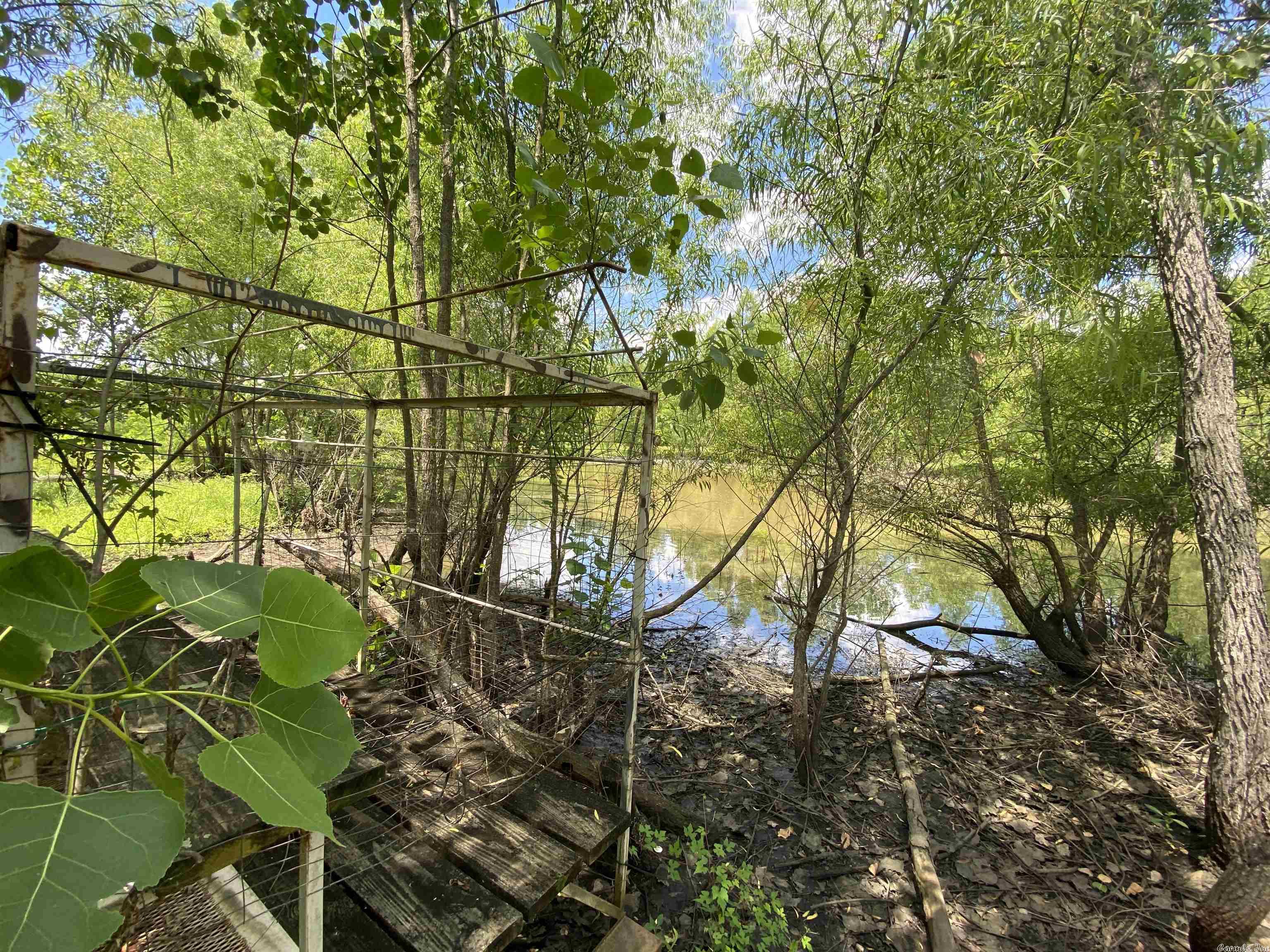 Metes & Bounds - Land