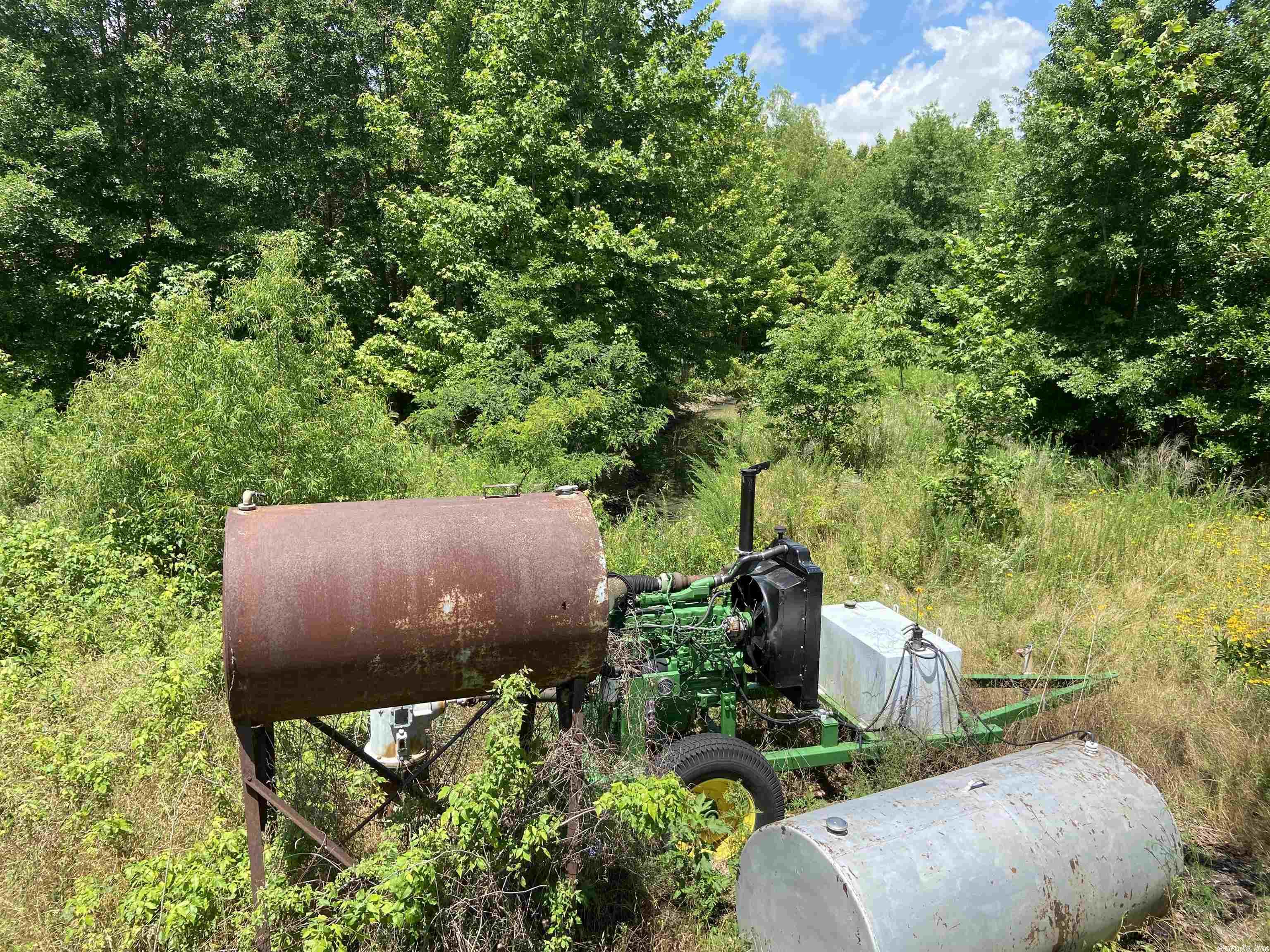 Metes & Bounds - Land