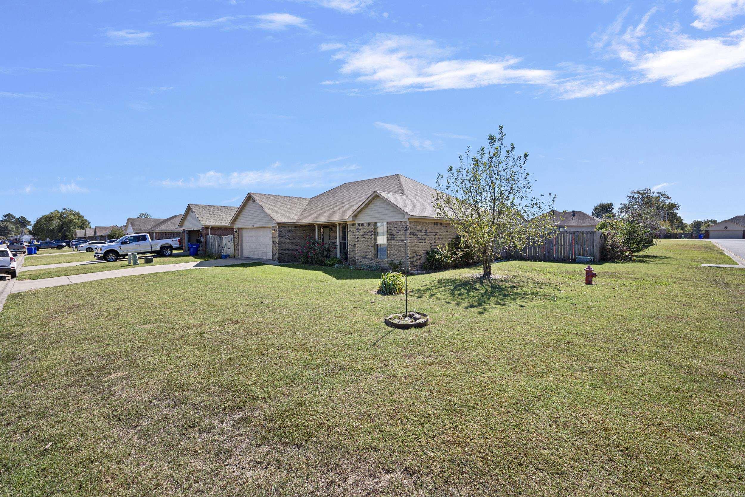 JEWELS ESTATES - Residential