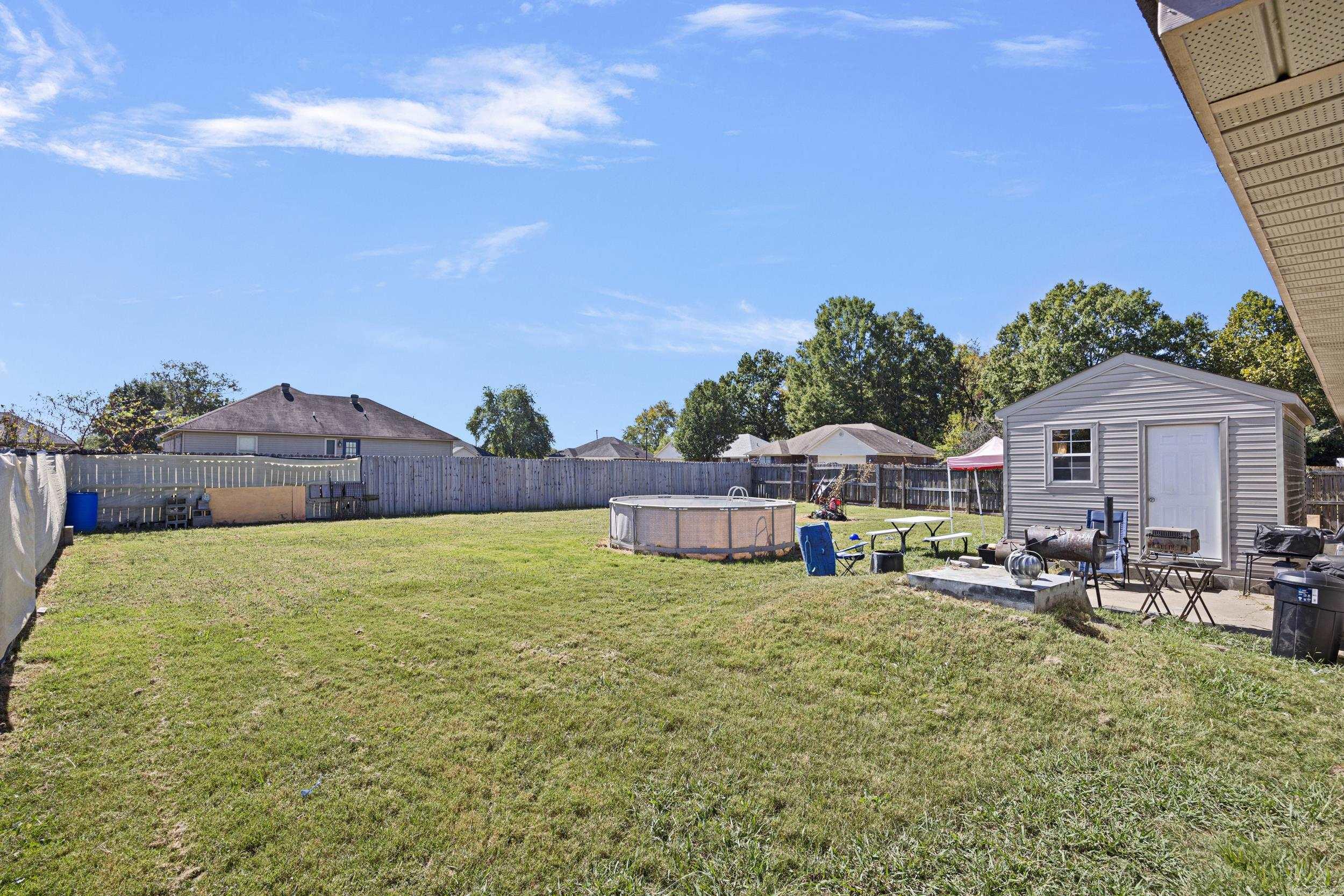 JEWELS ESTATES - Residential