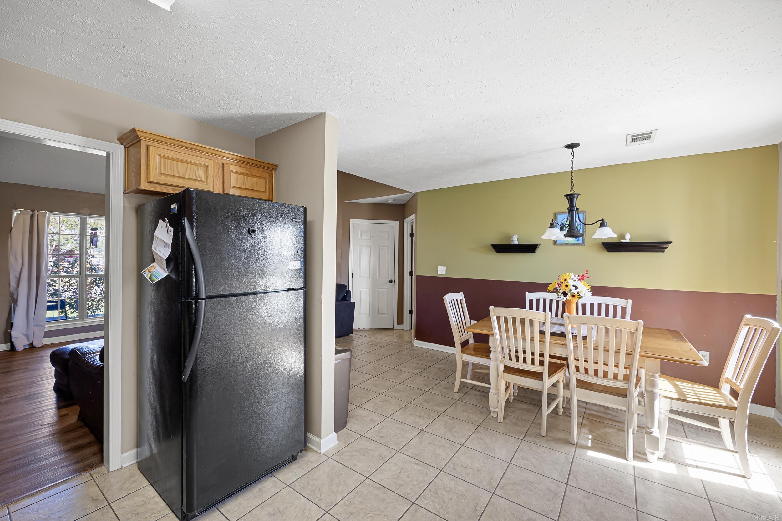 JEWELS ESTATES - Residential