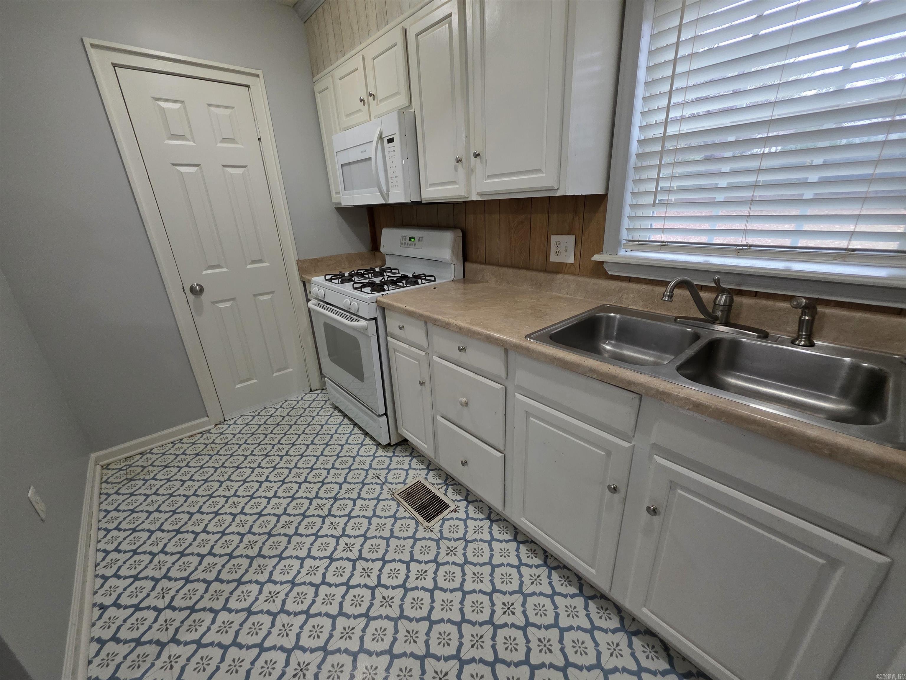 Bradens - Residential Lease