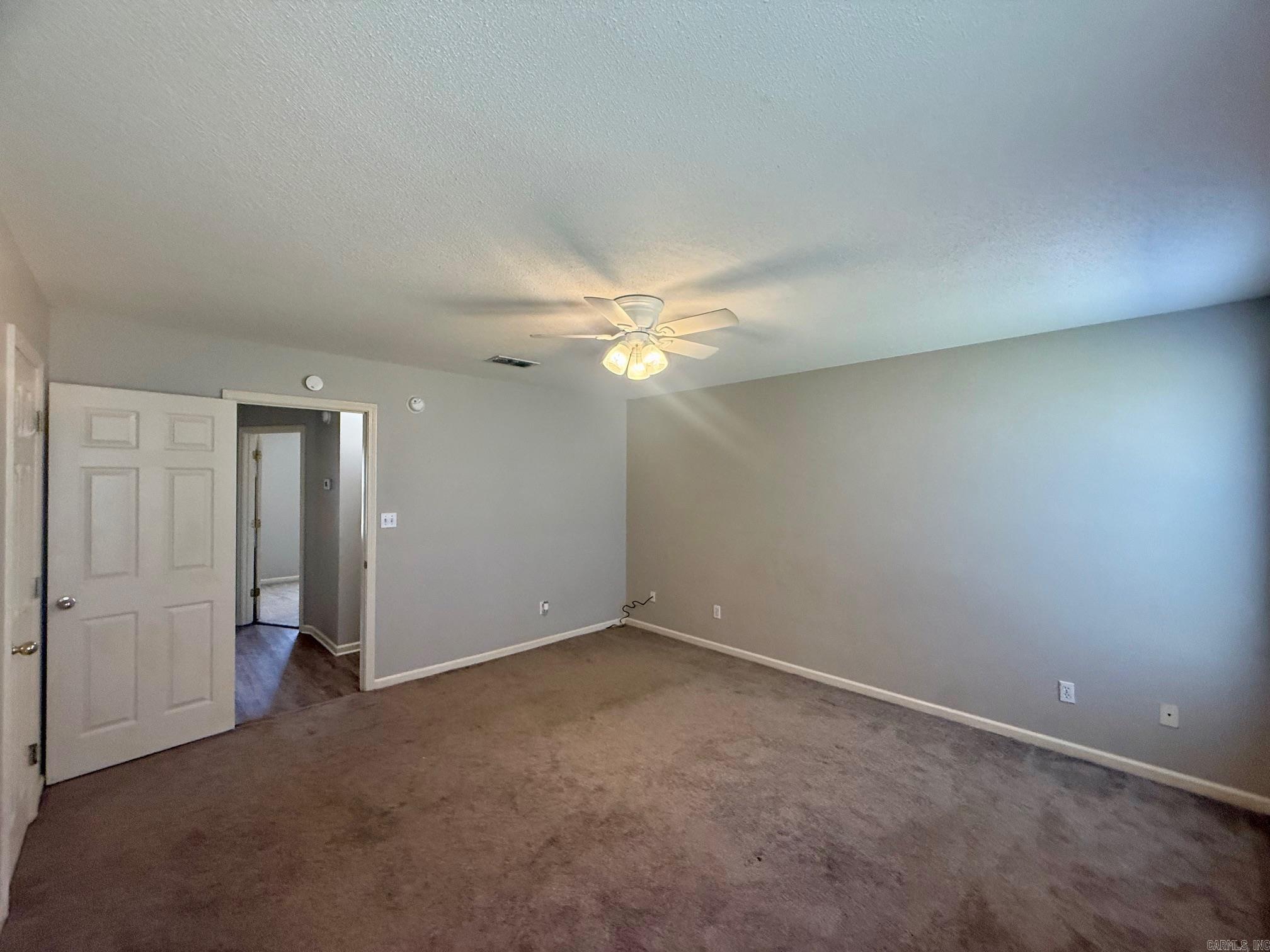 Hunters Run - Residential Lease