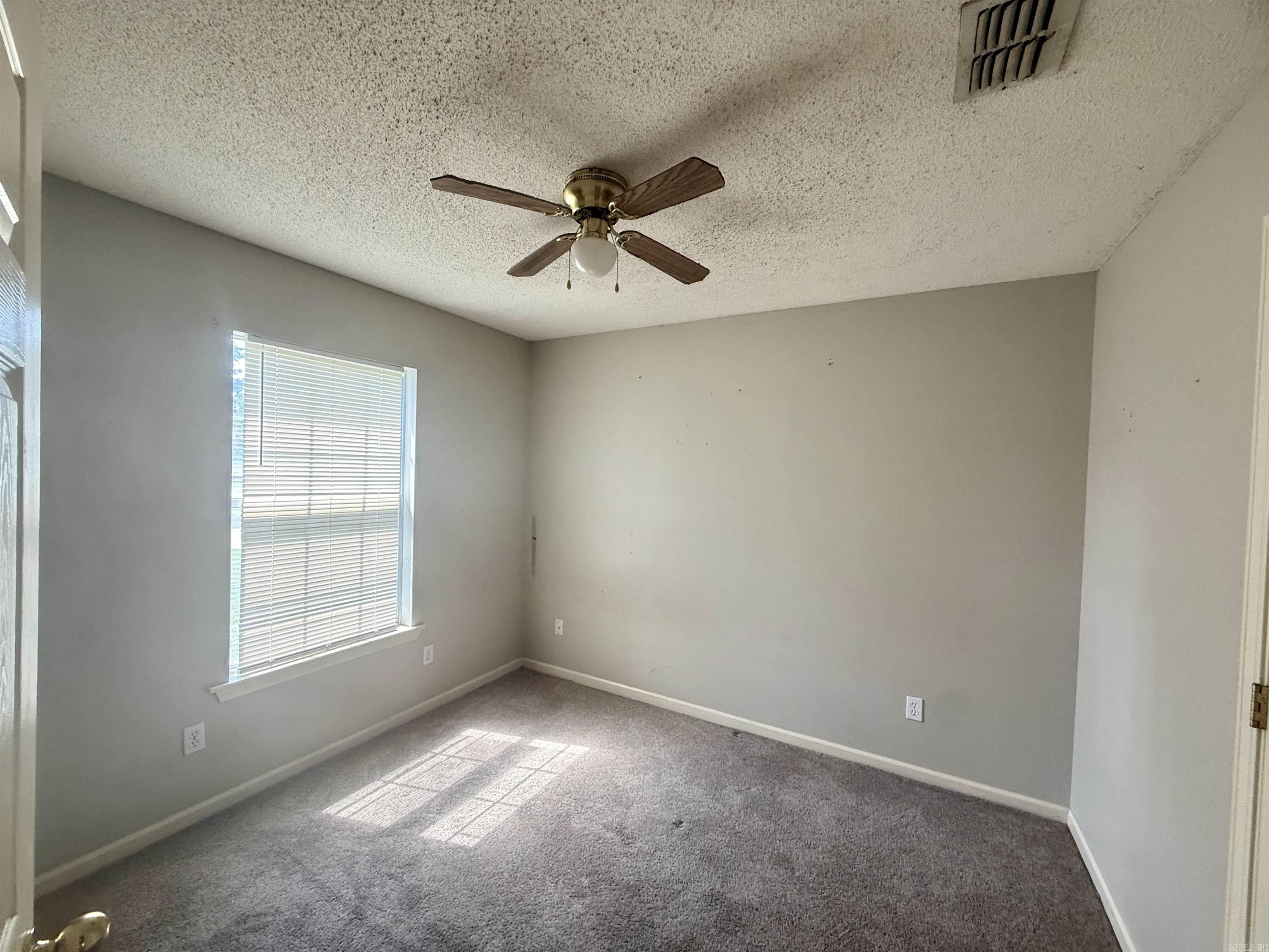 Hunters Run - Residential Lease