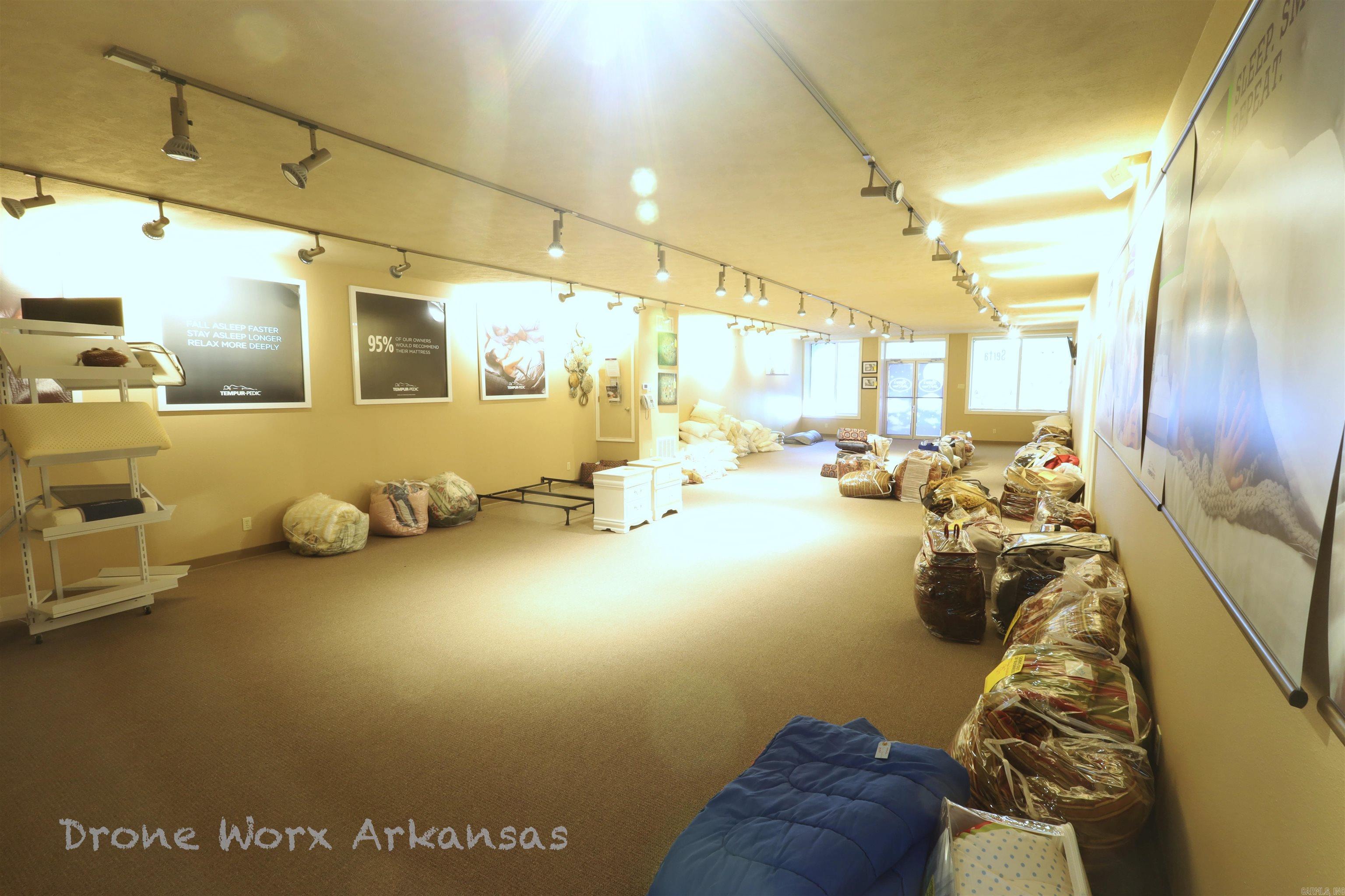 Marshall - Commercial Sale