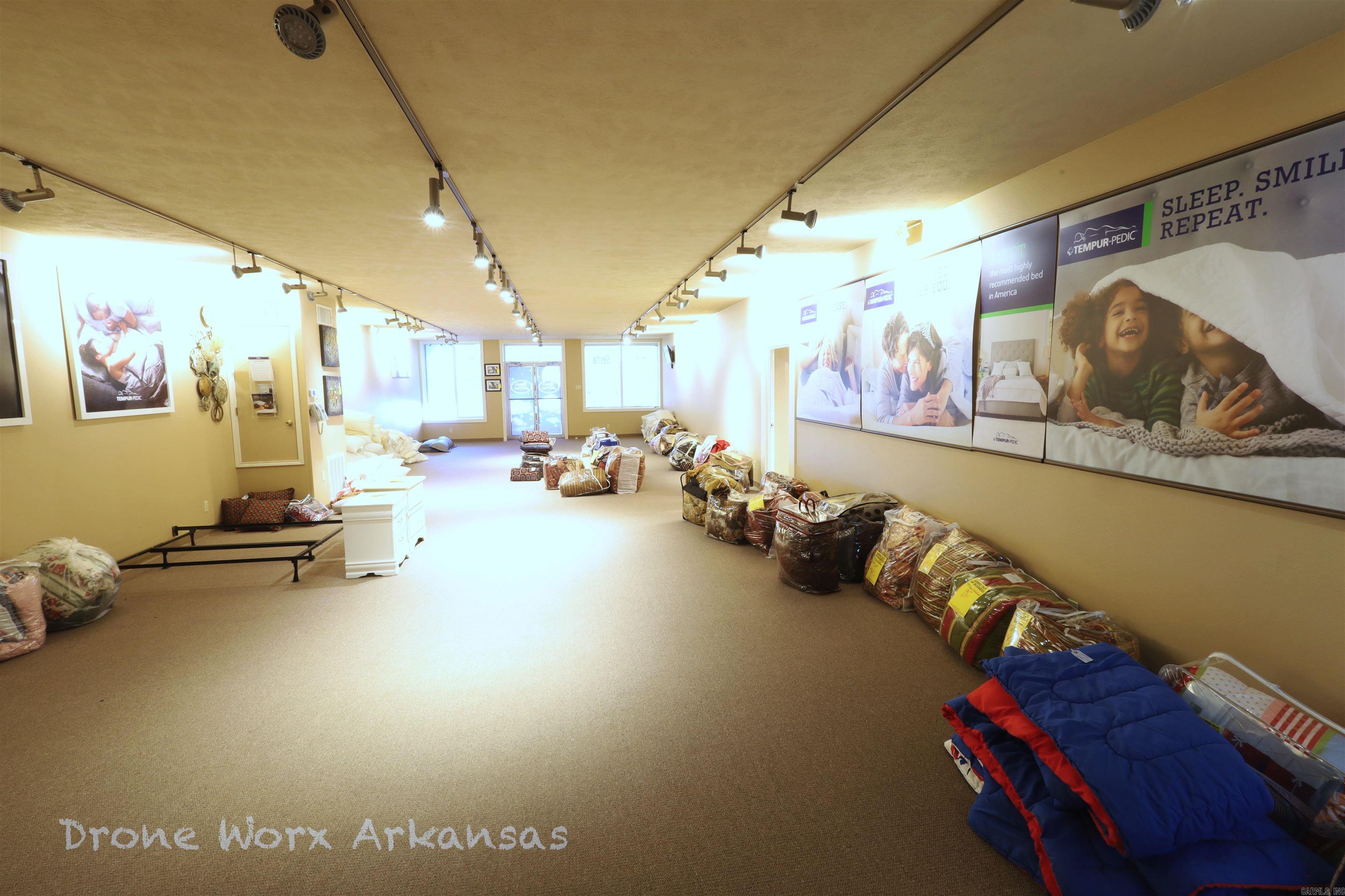 Marshall - Commercial Sale