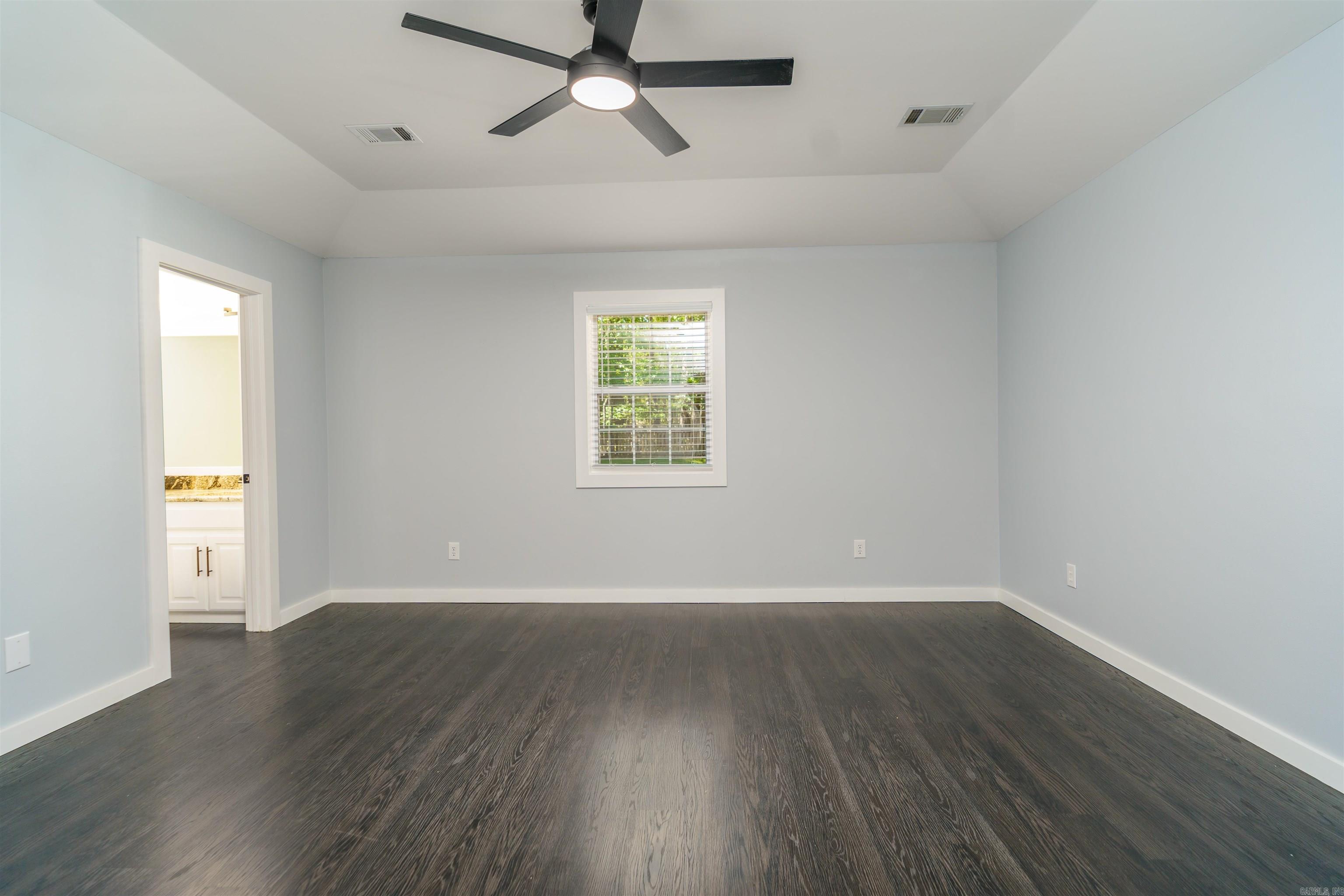 Saldana - Residential