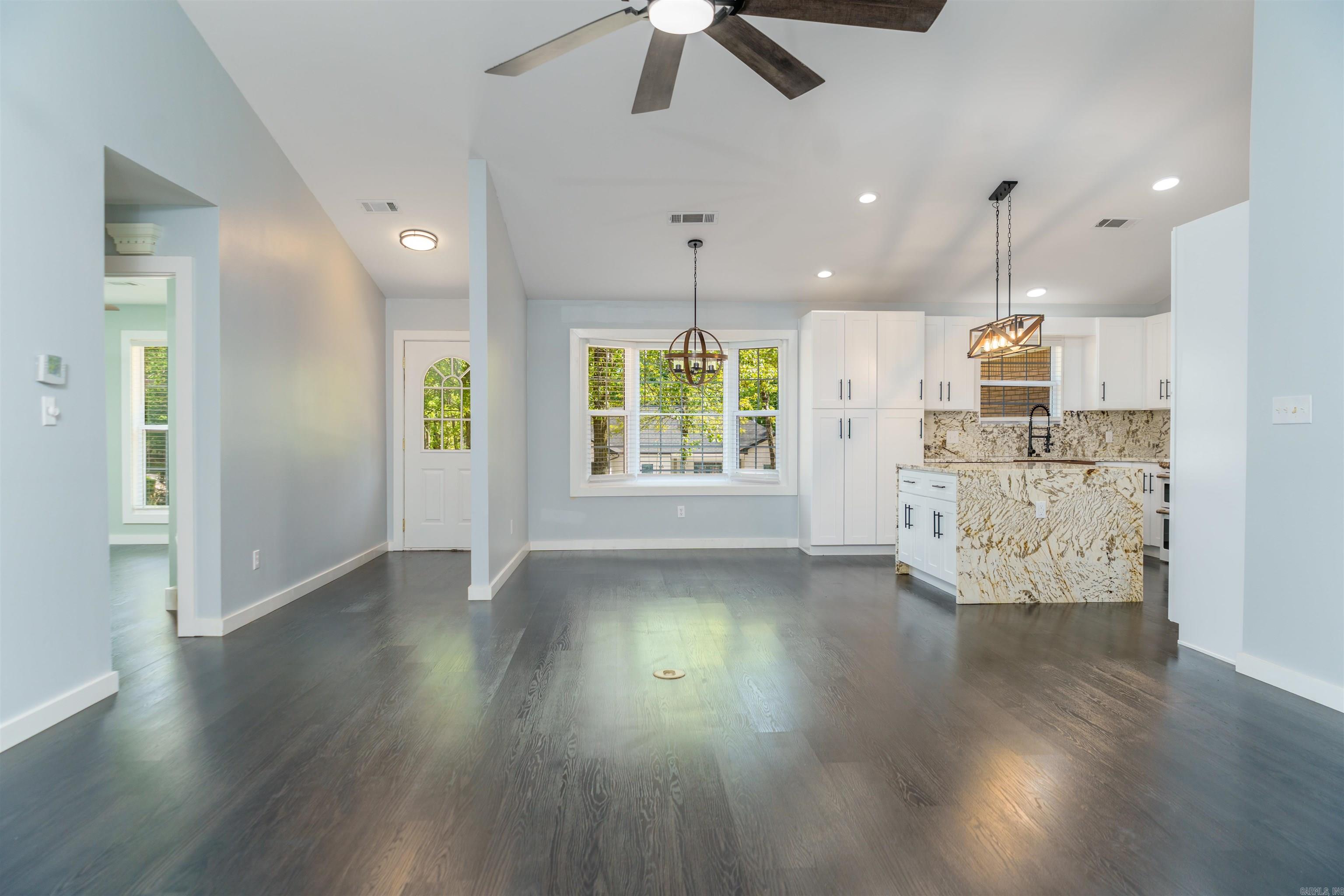 Saldana - Residential