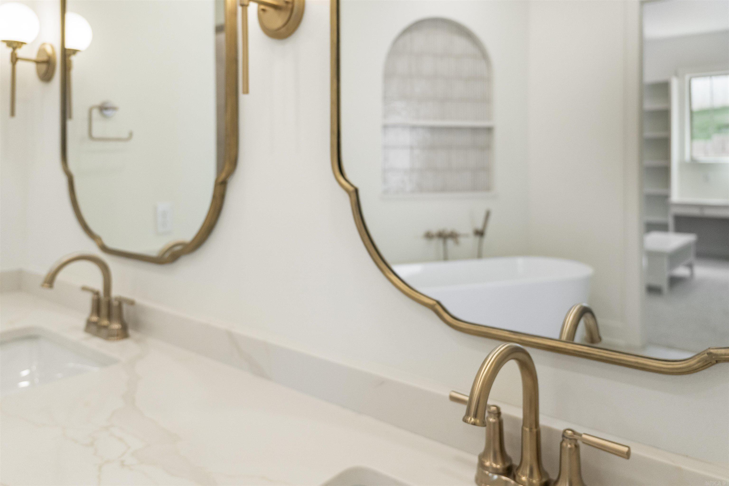 BEAR DEN ESTATES - Residential