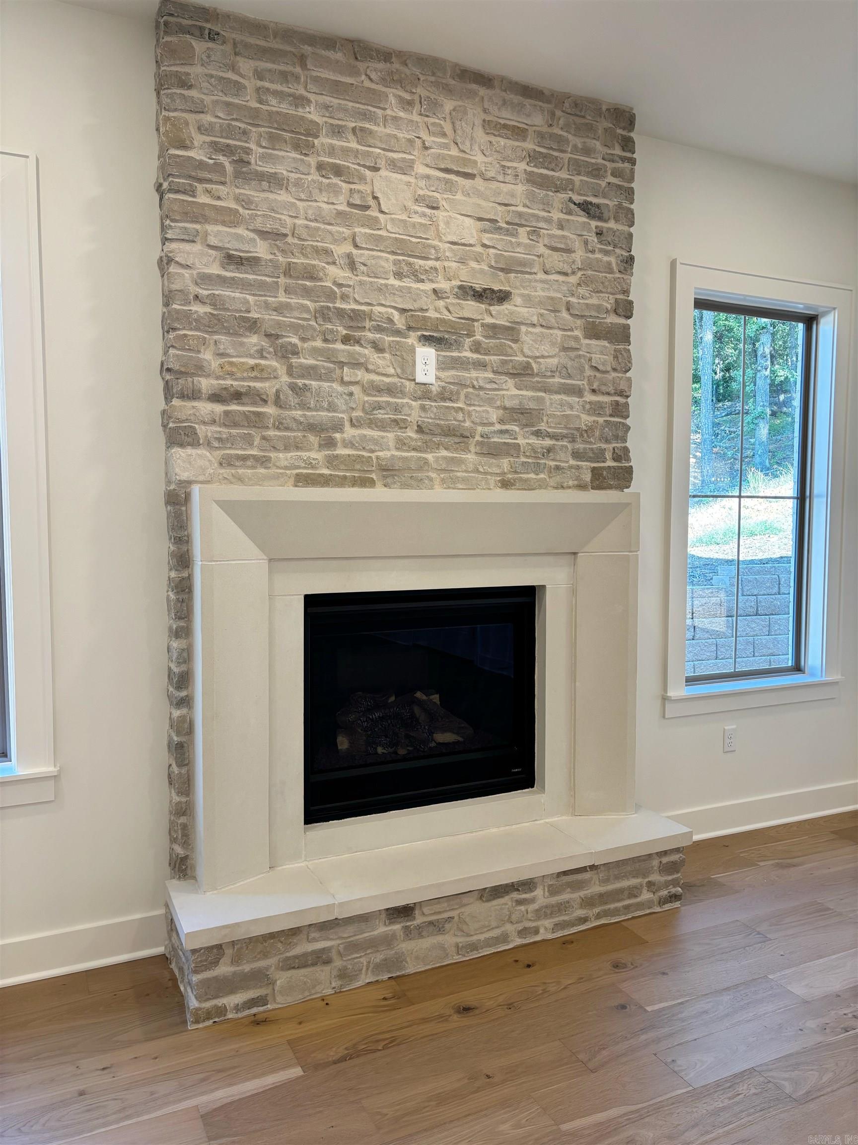 BEAR DEN ESTATES - Residential