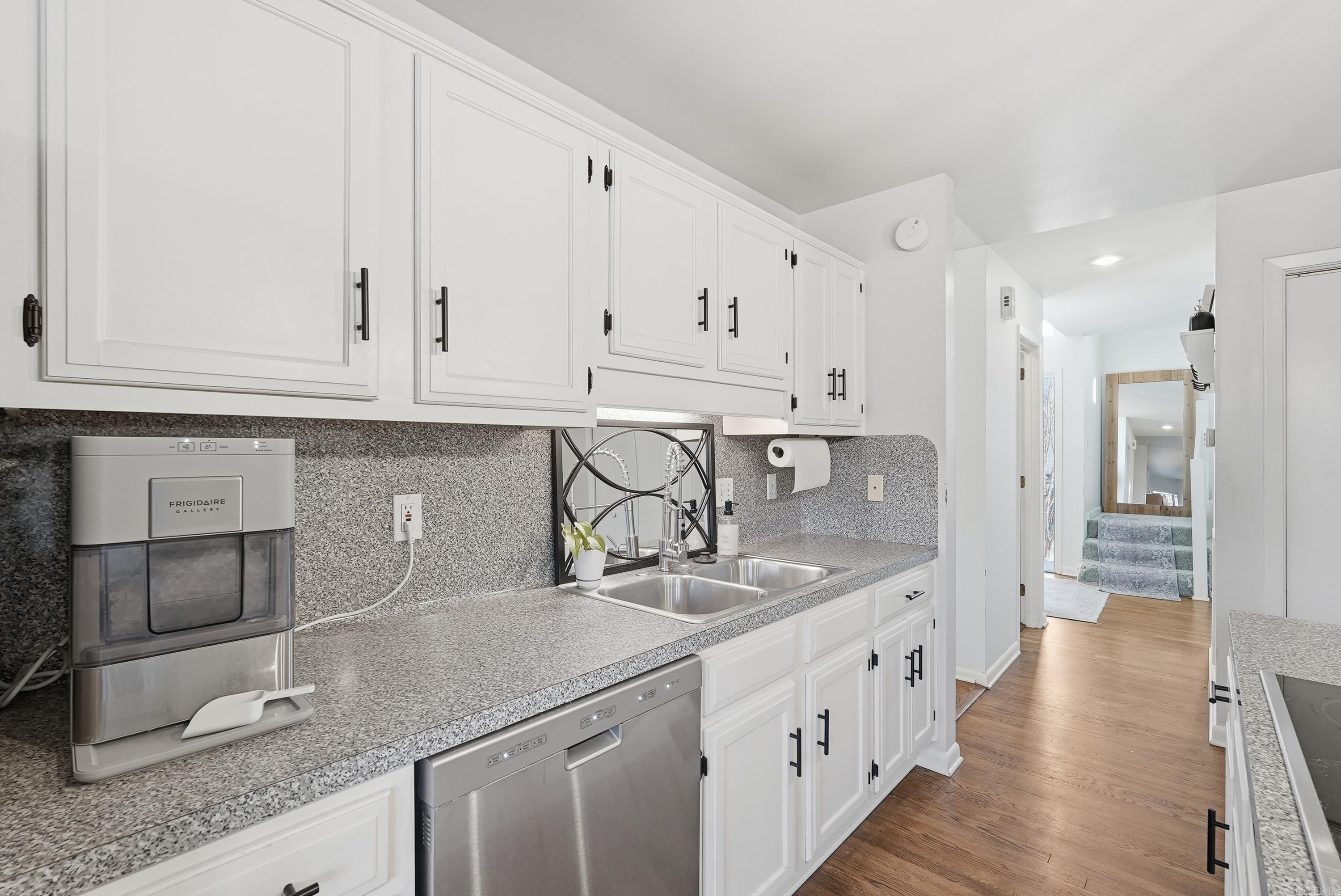 WOODCREEK ADDN - Residential