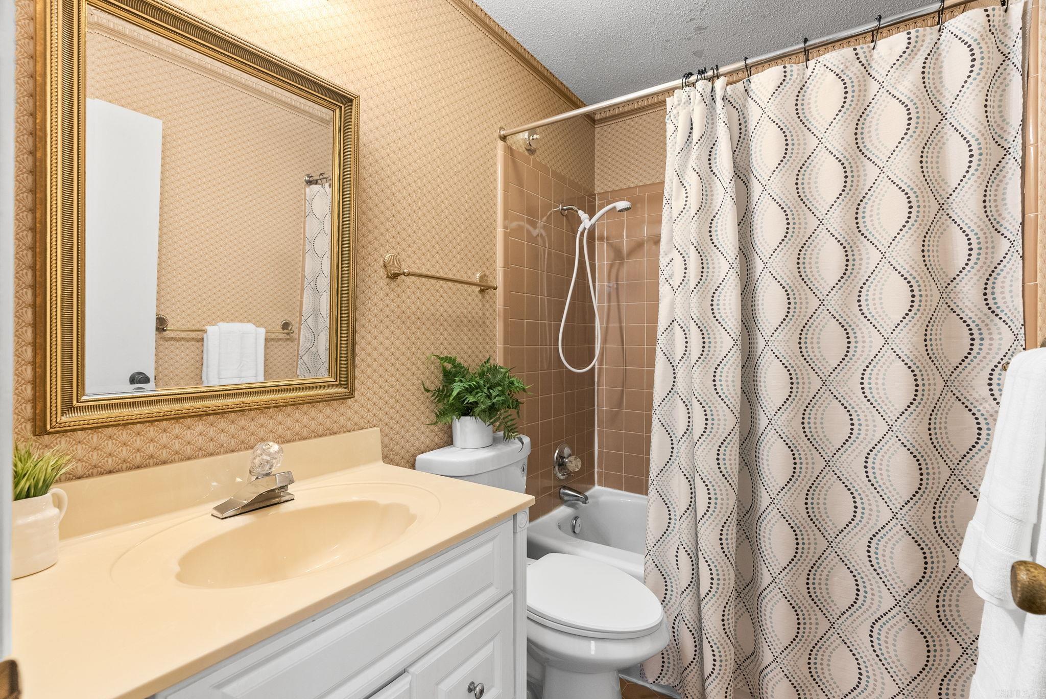 KINGSPARK TO COOK MTN VIL - Residential