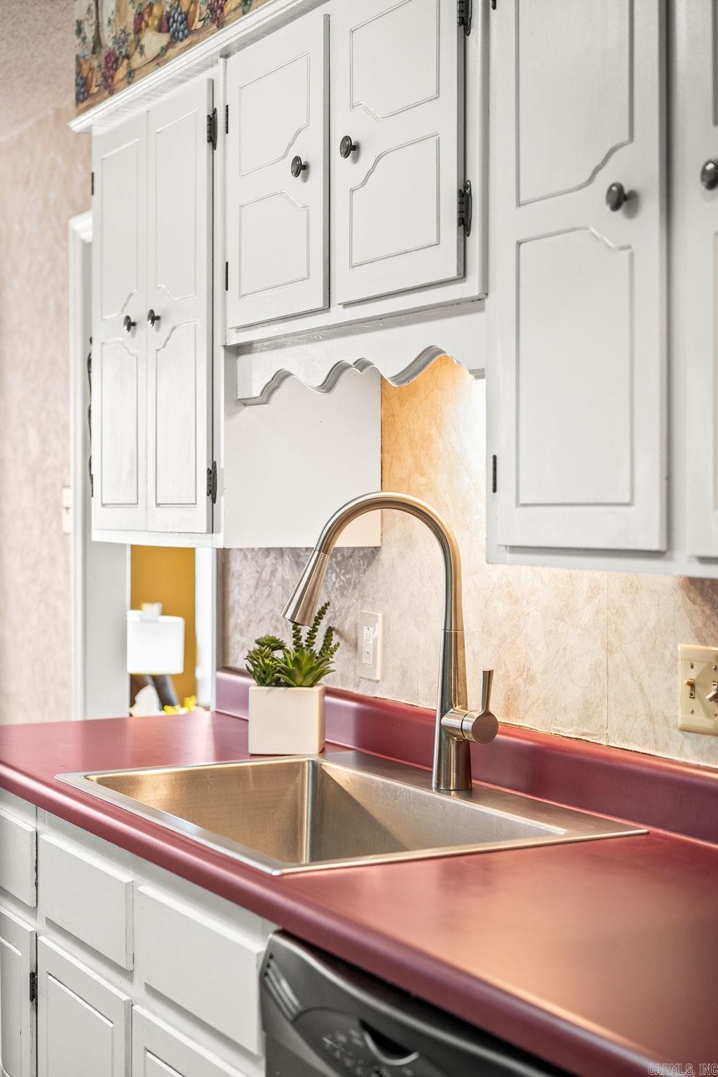 KINGSPARK TO COOK MTN VIL - Residential