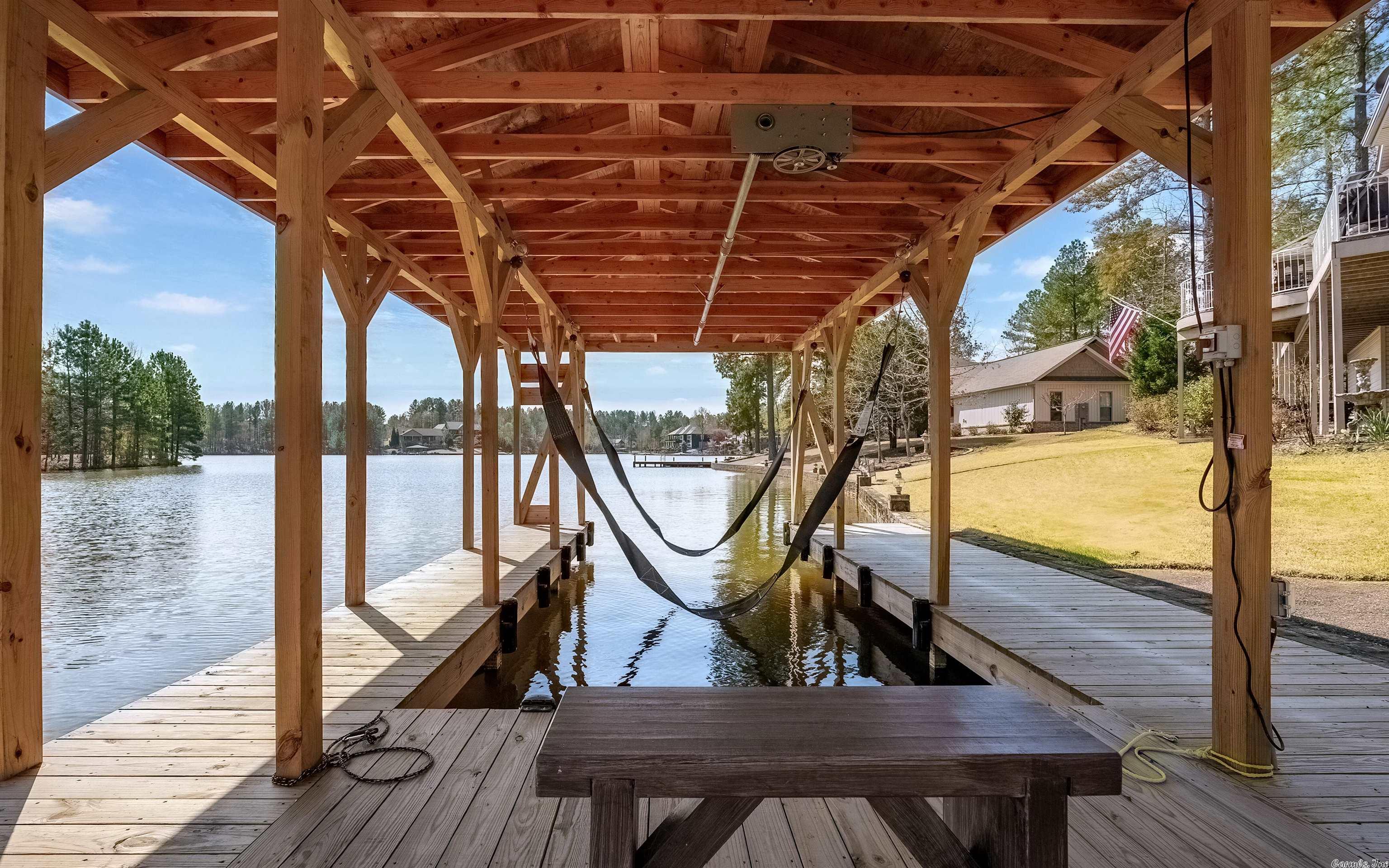 LADERA - Residential