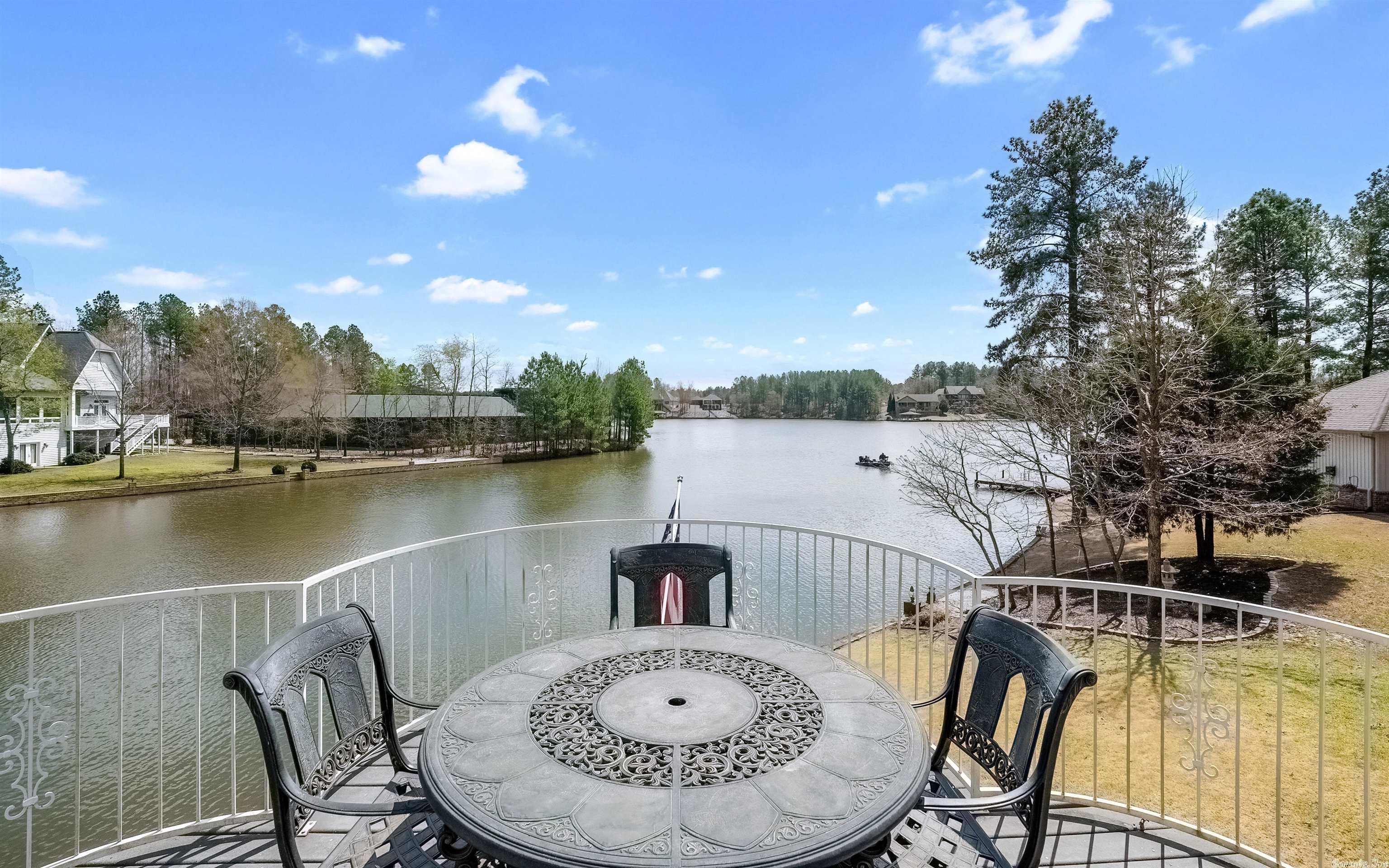 LADERA - Residential