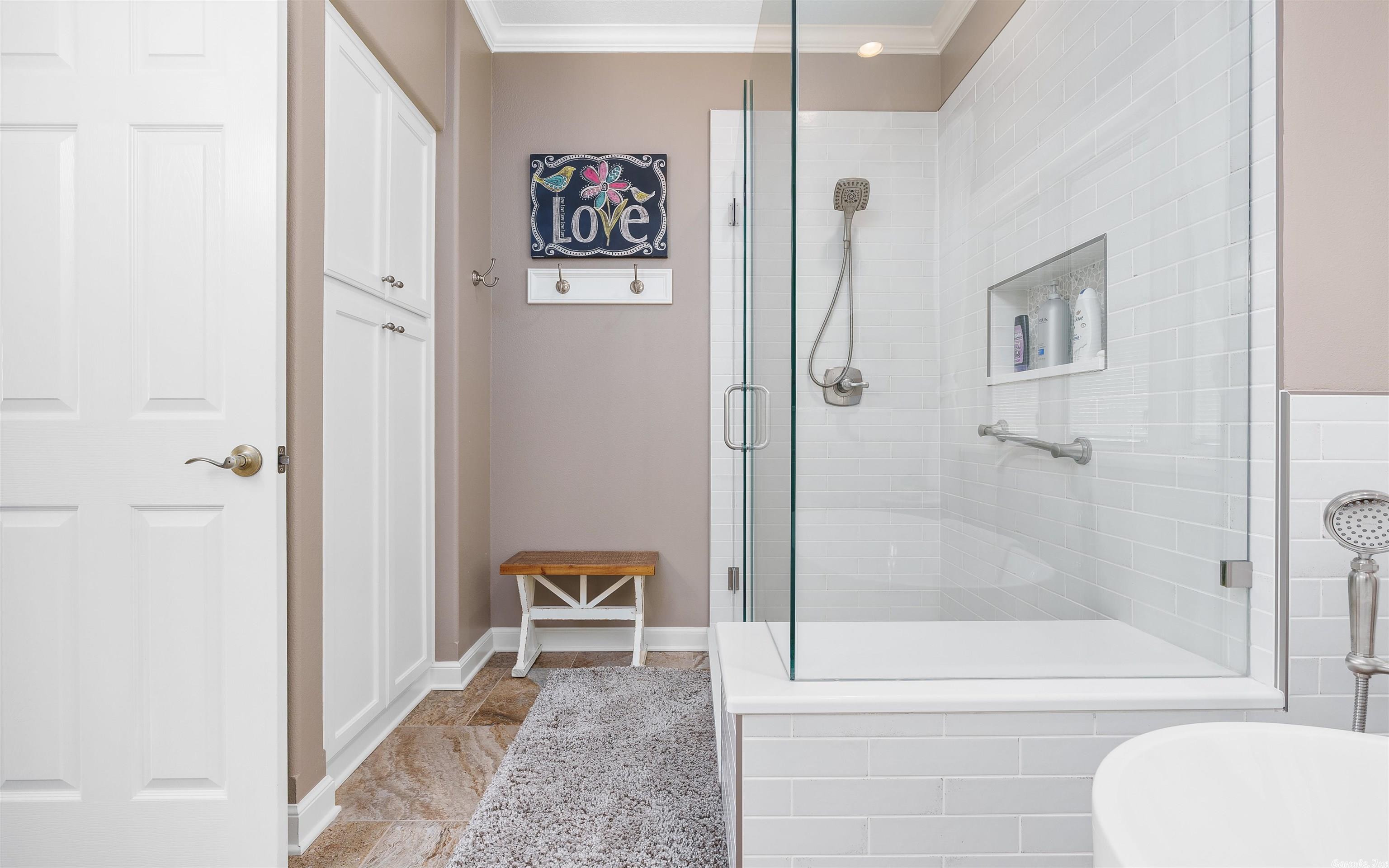 LADERA - Residential