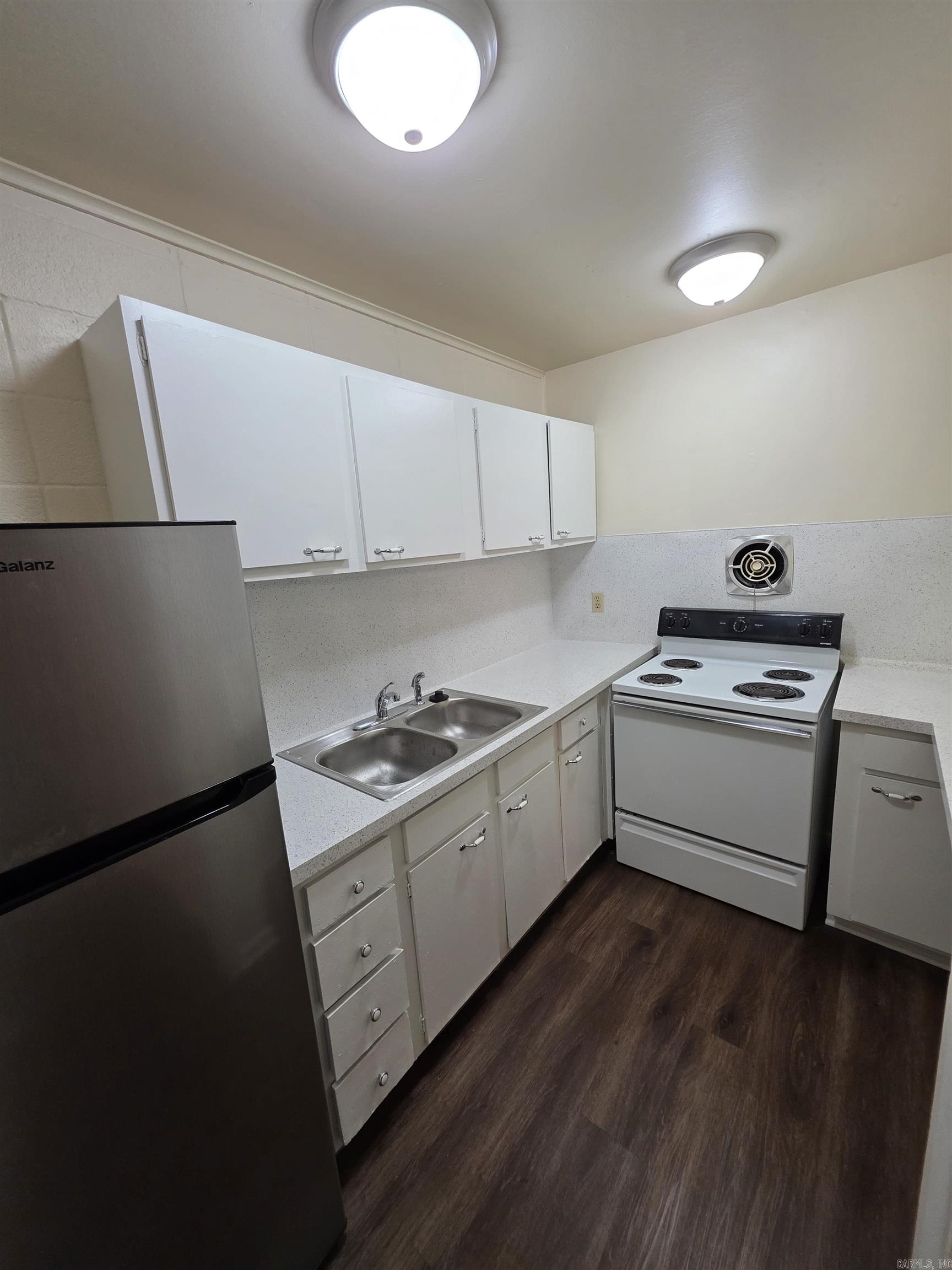 Pfeifer - Residential Lease