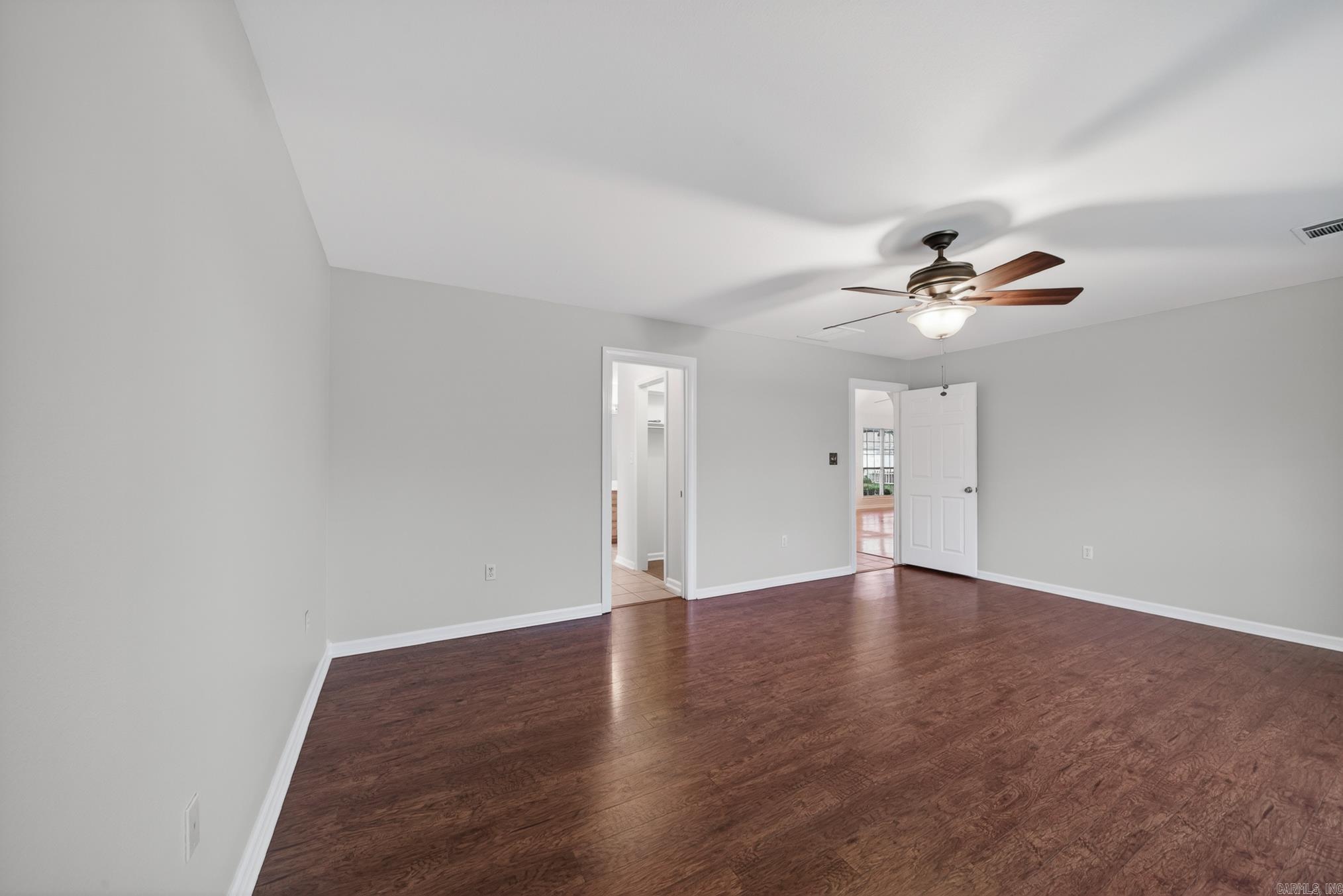 AUSTIN VILLAGE - Residential