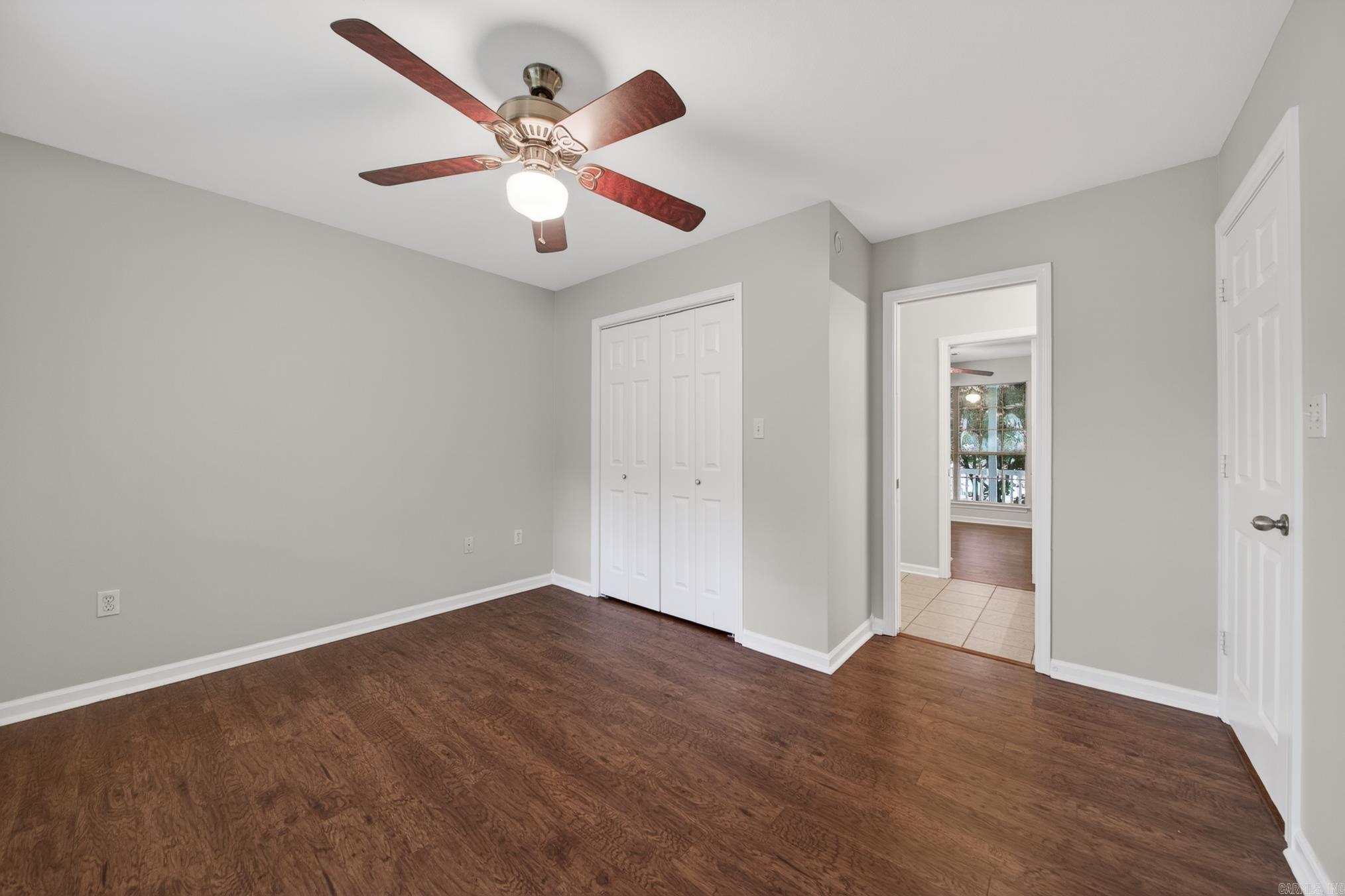 AUSTIN VILLAGE - Residential