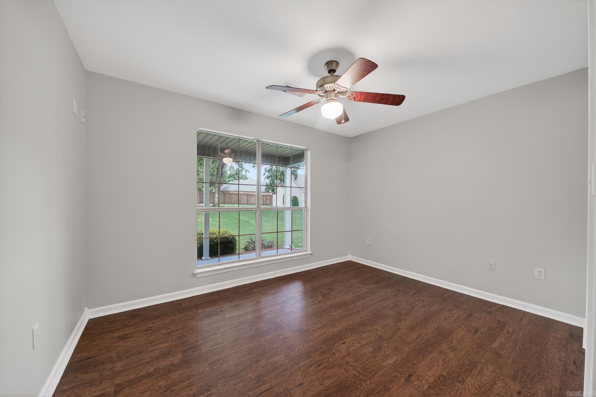 AUSTIN VILLAGE - Residential