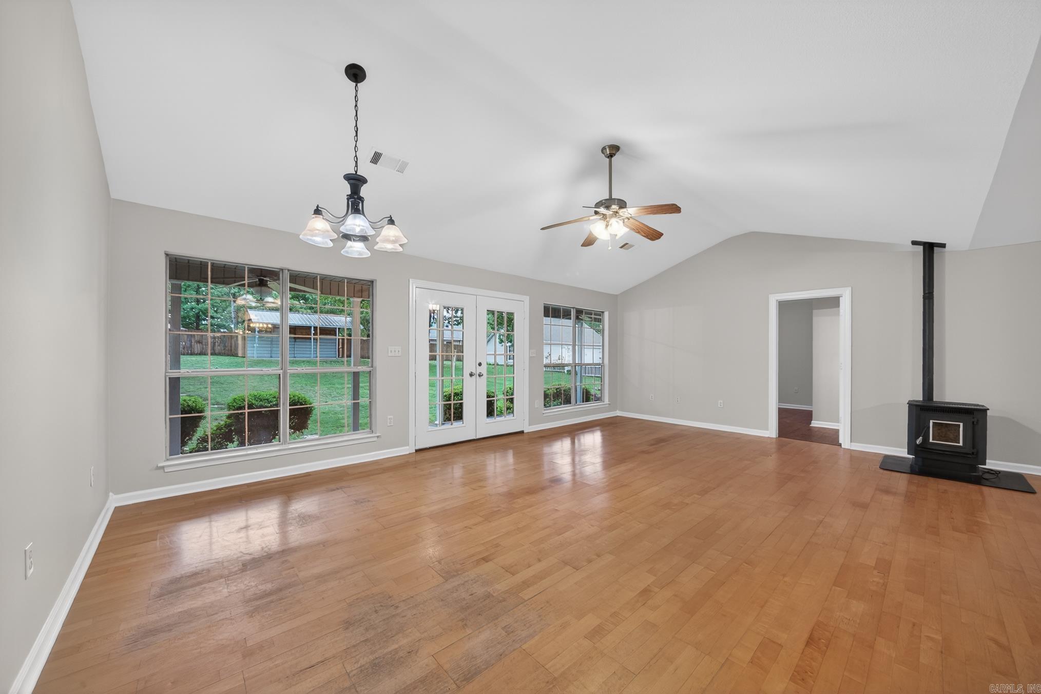 AUSTIN VILLAGE - Residential