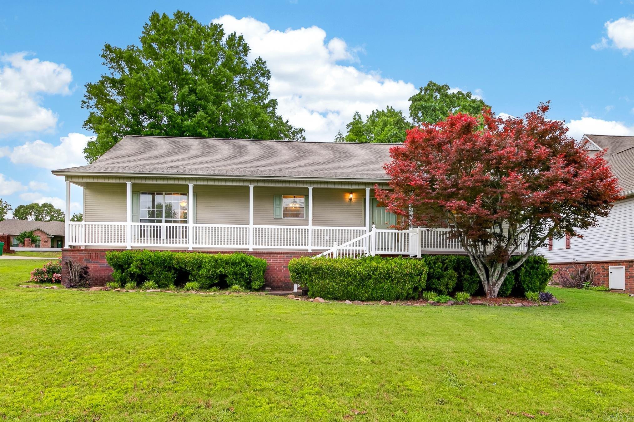AUSTIN VILLAGE - Residential