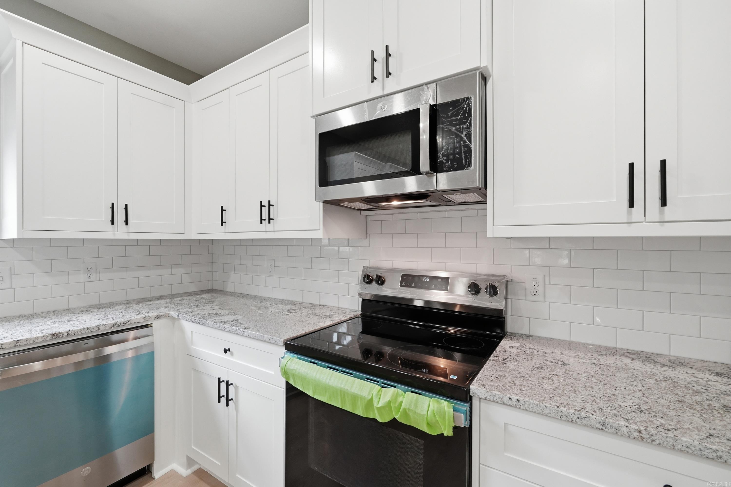 PARKWOOD - Residential