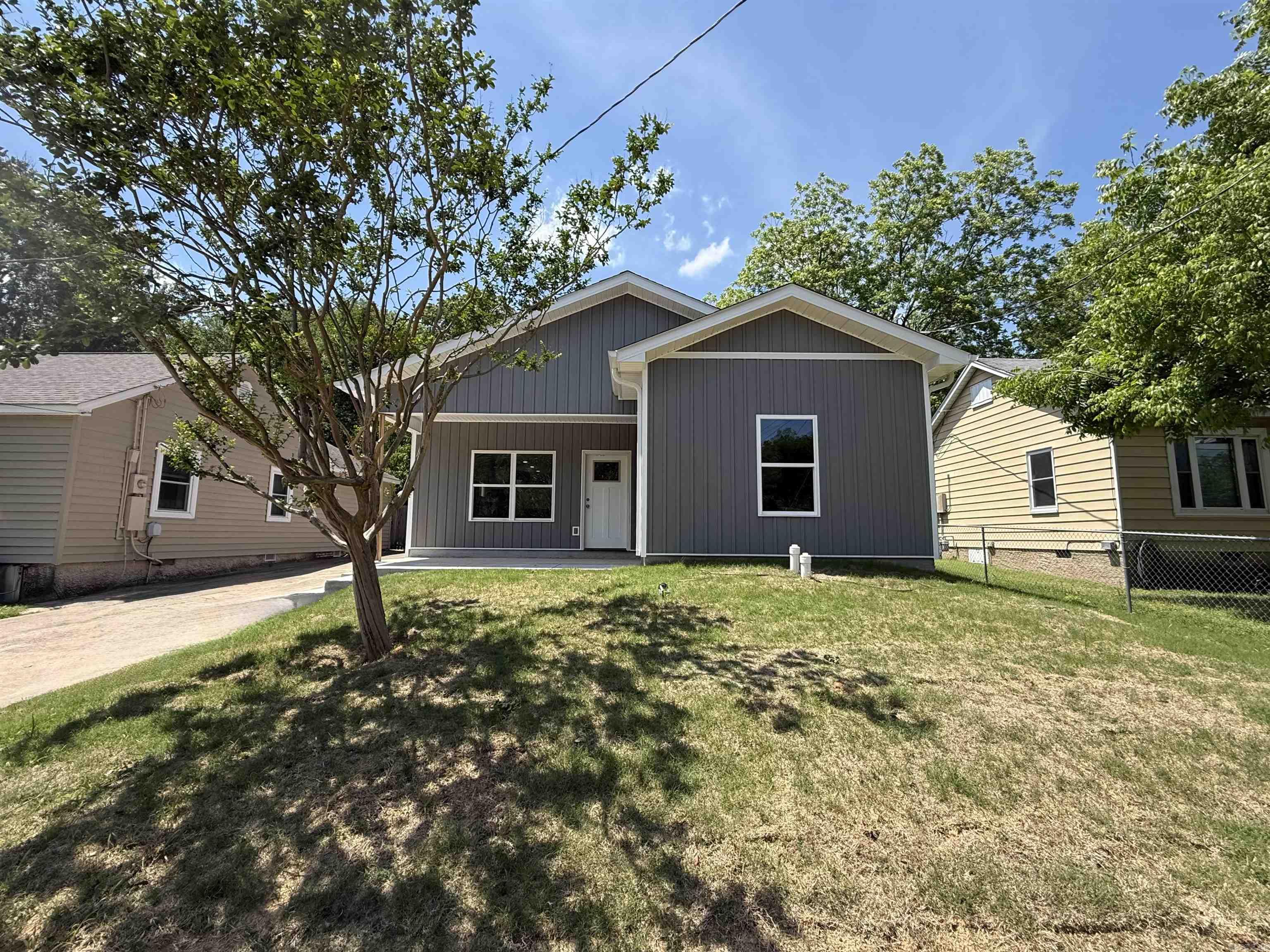 PARKWOOD - Residential