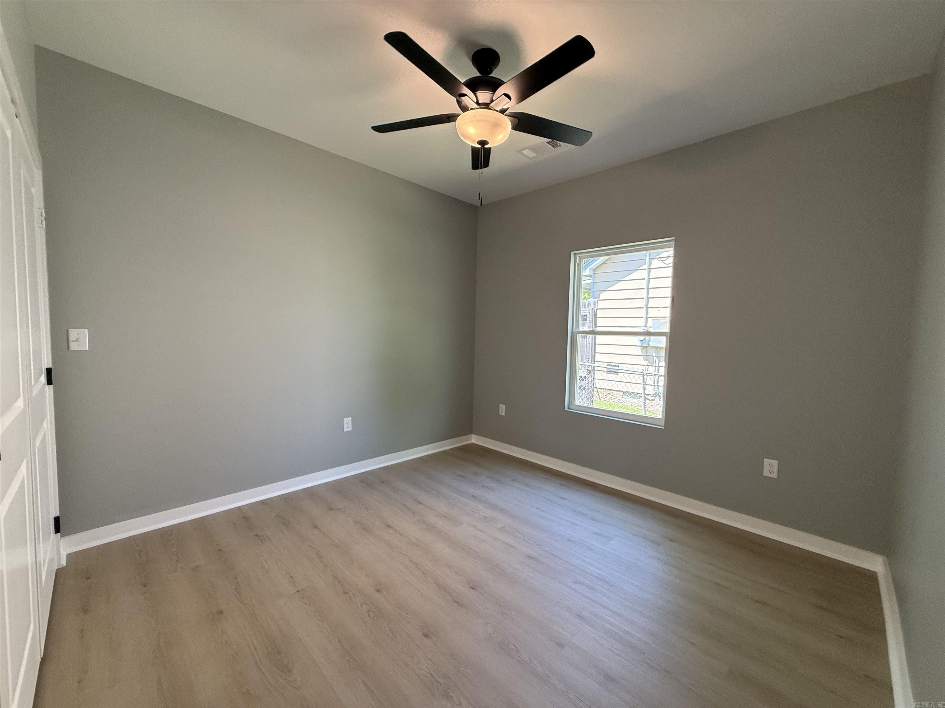 PARKWOOD - Residential
