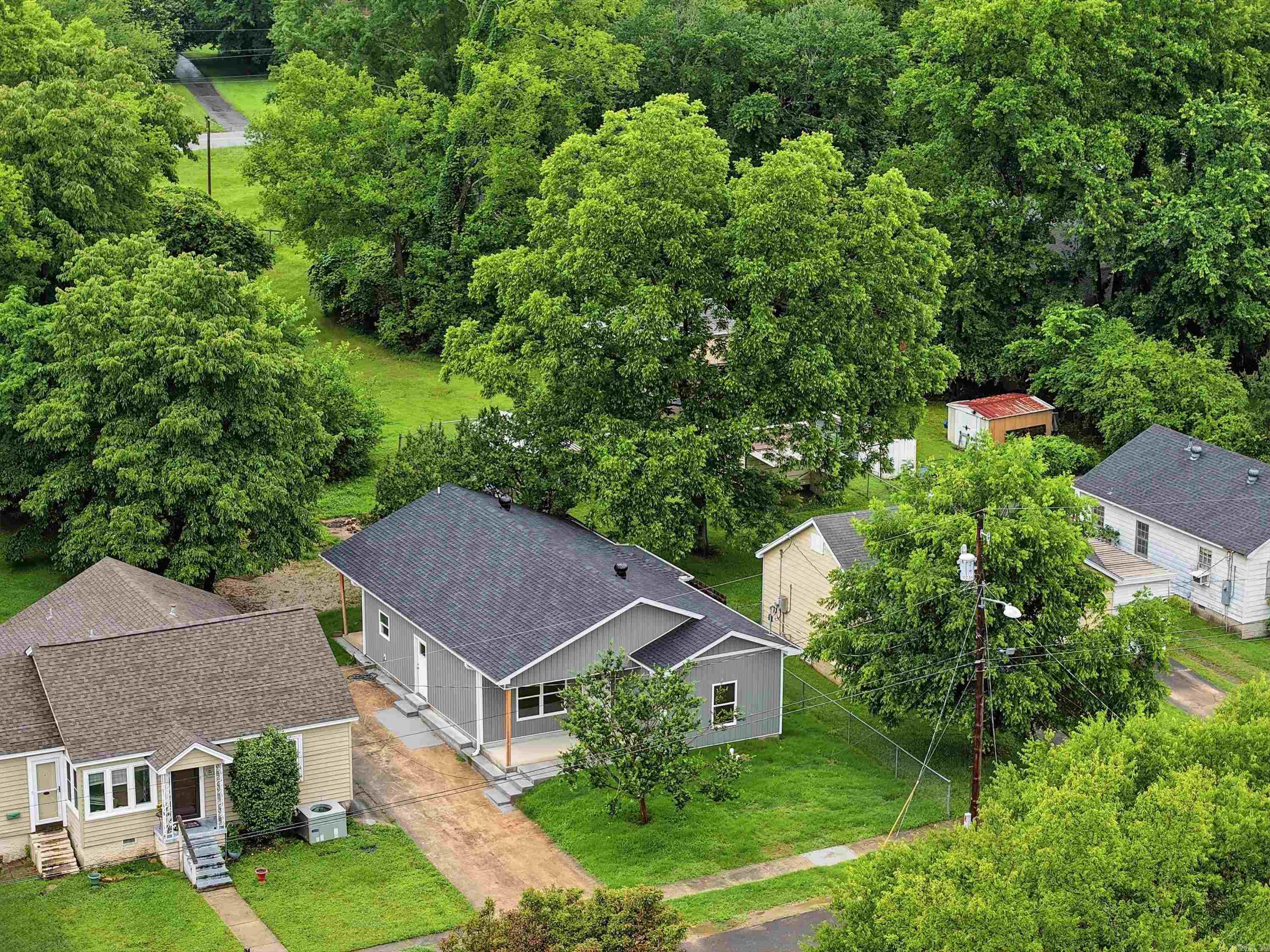 PARKWOOD - Residential