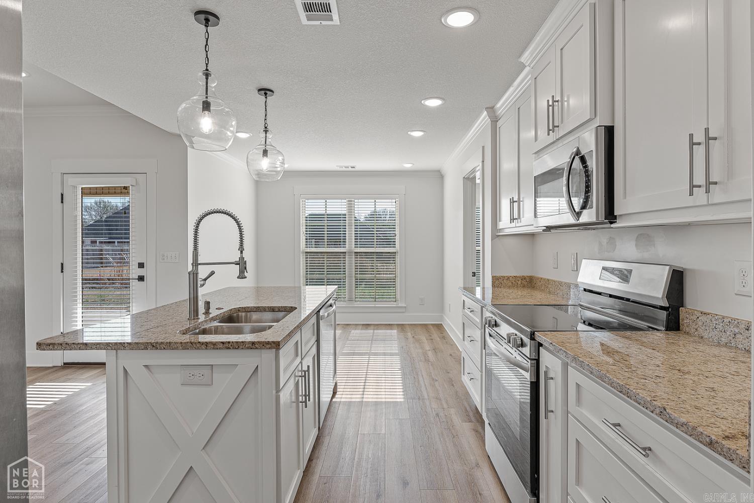 STELLA ESTATES - Residential