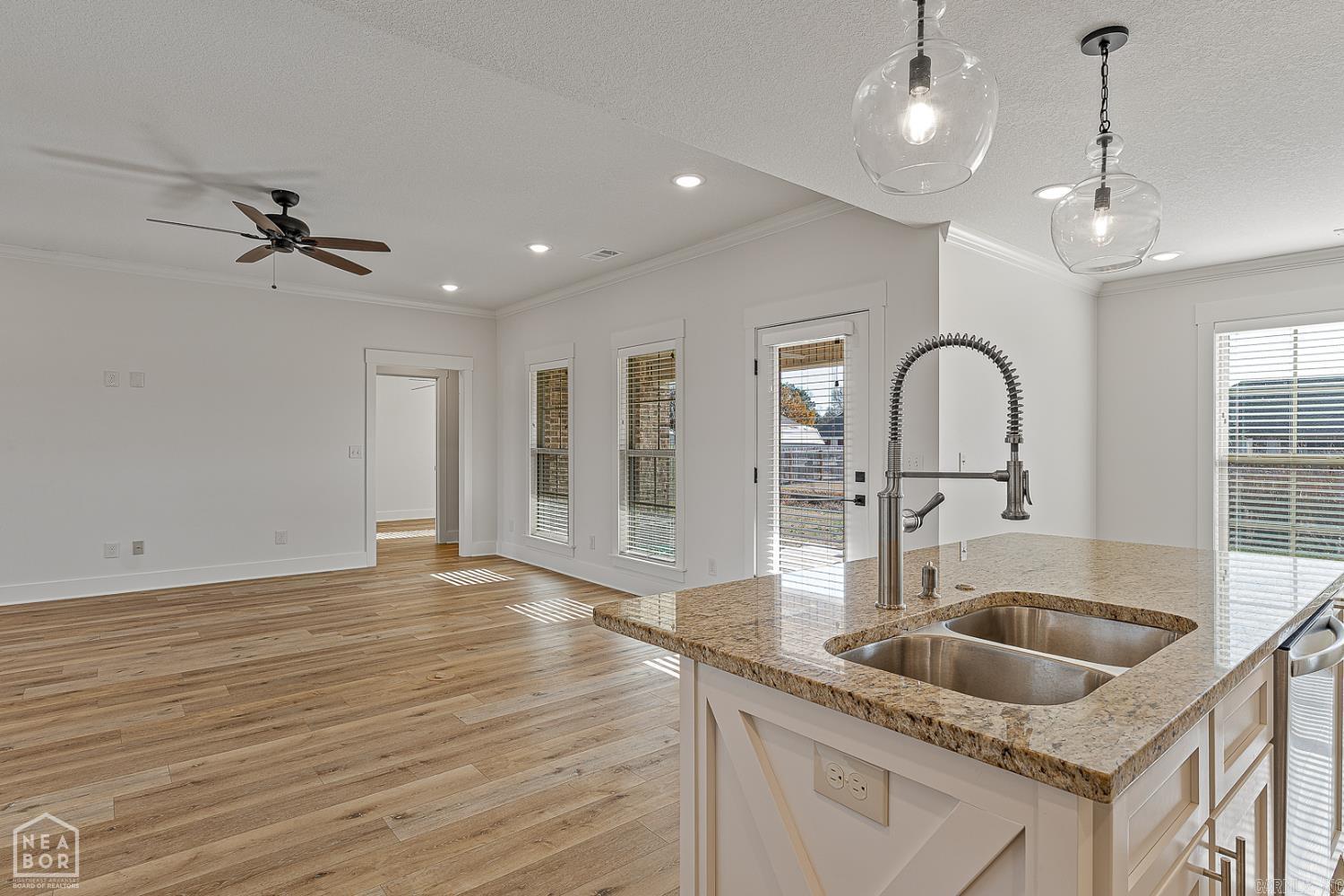 STELLA ESTATES - Residential