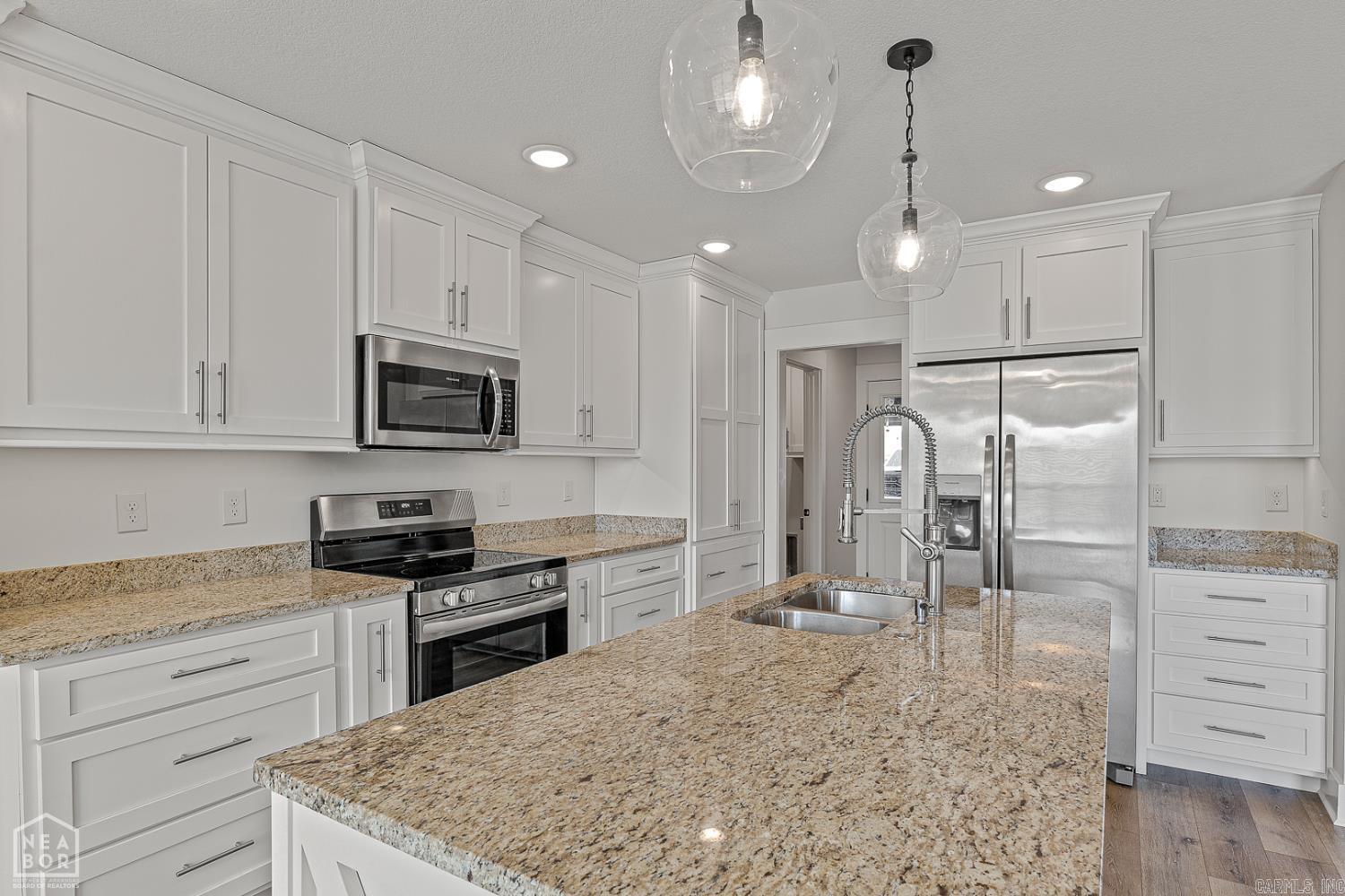 STELLA ESTATES - Residential