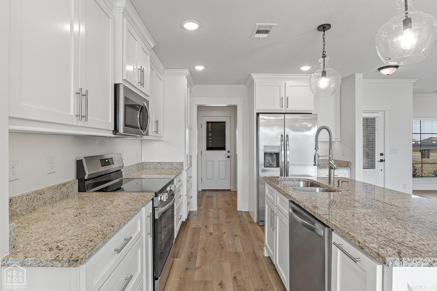 STELLA ESTATES - Residential