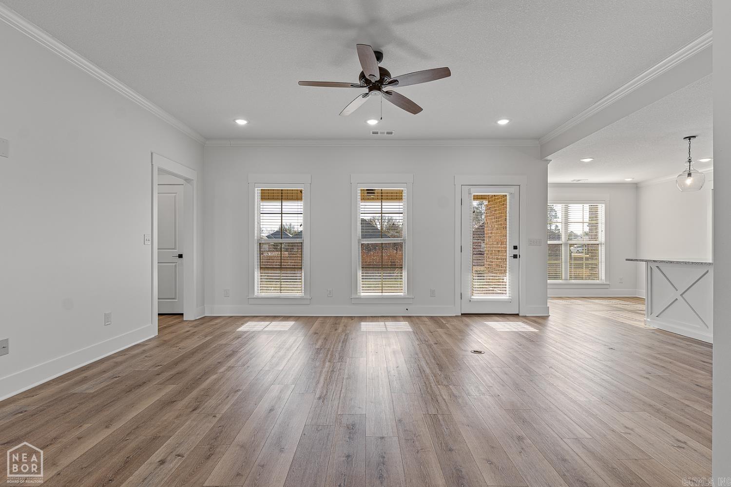 STELLA ESTATES - Residential