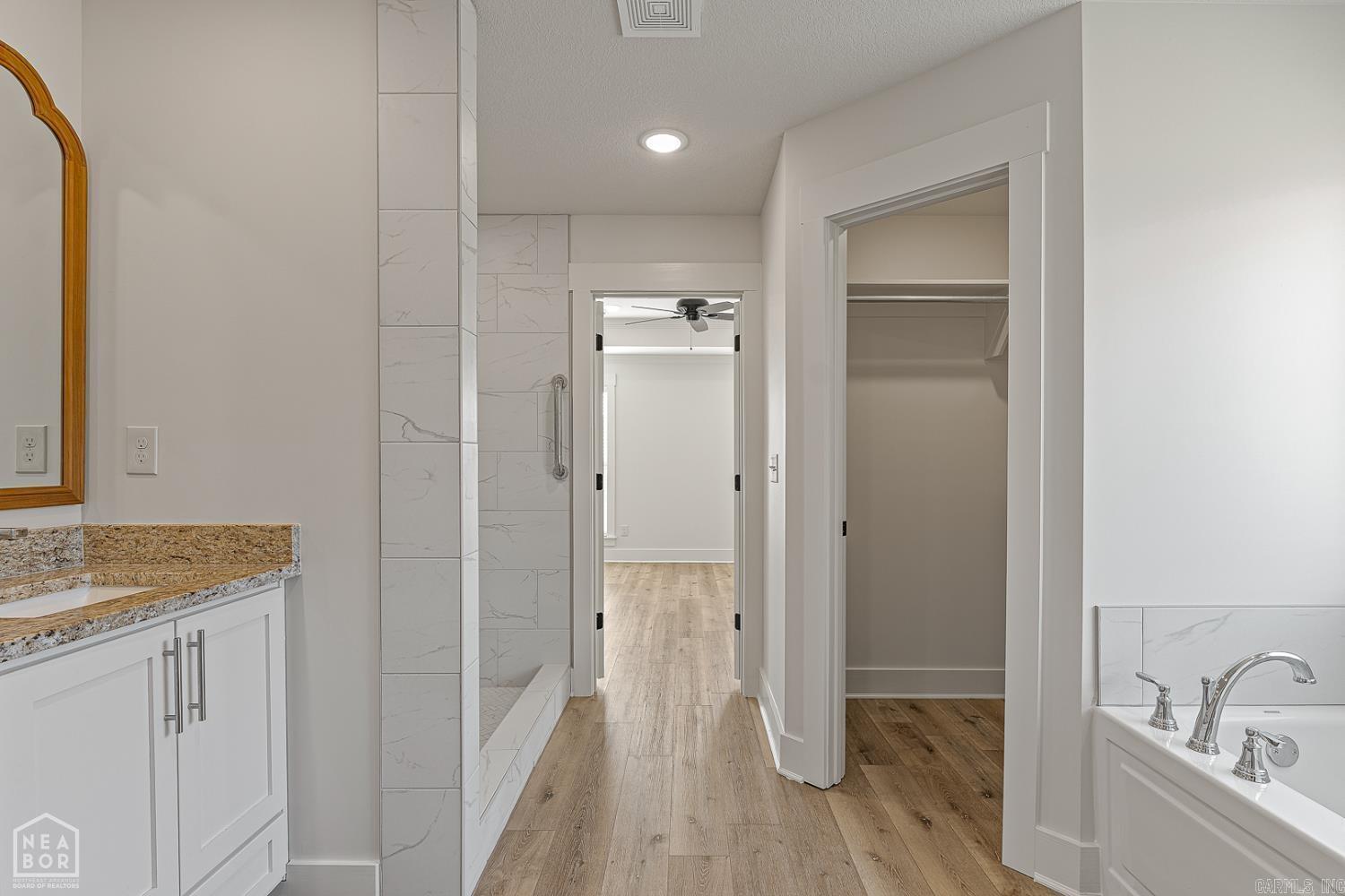 STELLA ESTATES - Residential