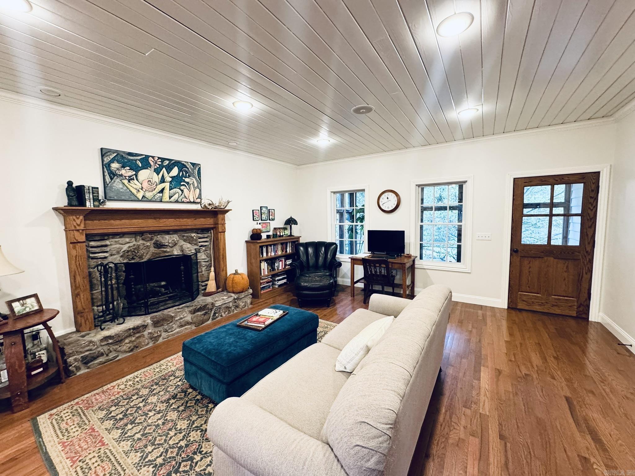 Dugan Lea - Residential