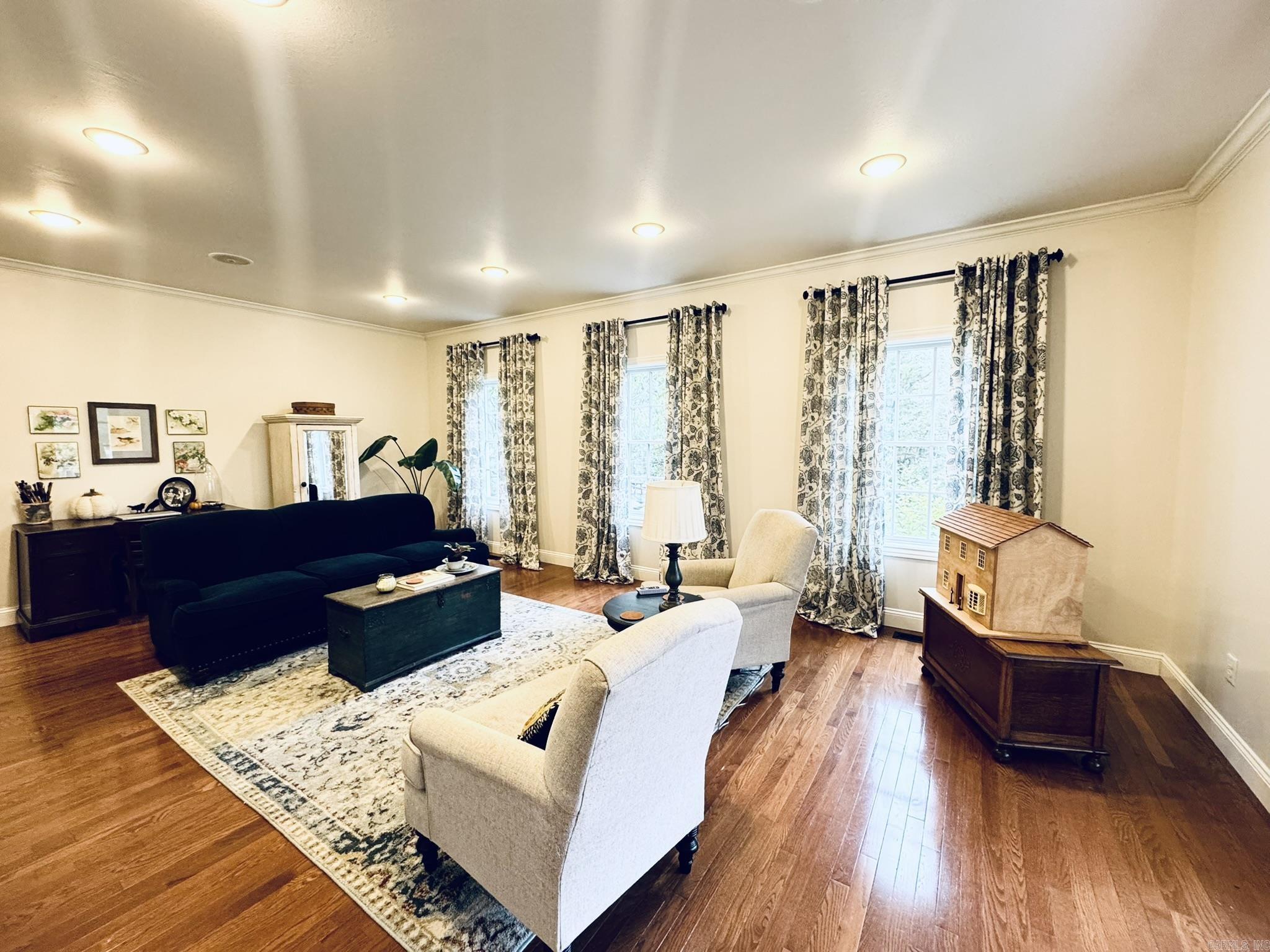 Dugan Lea - Residential