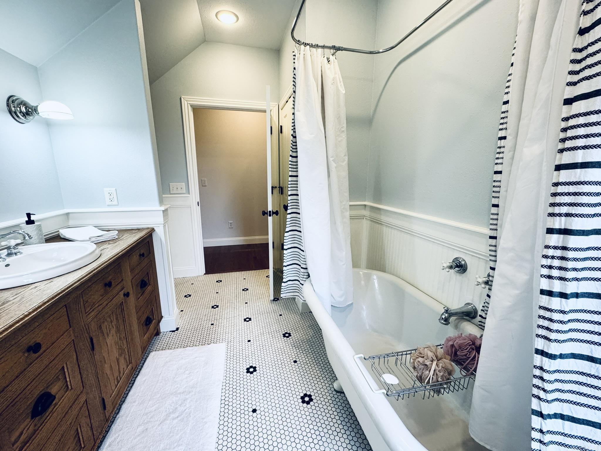 Dugan Lea - Residential