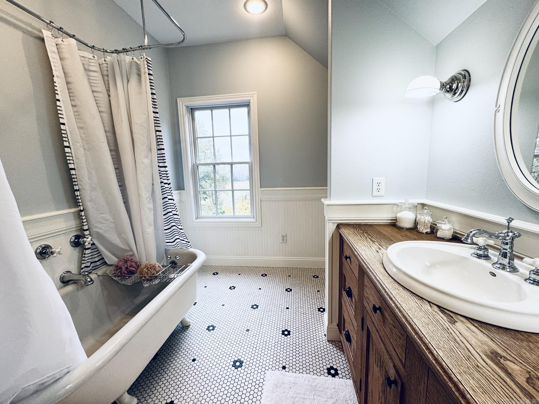 Dugan Lea - Residential