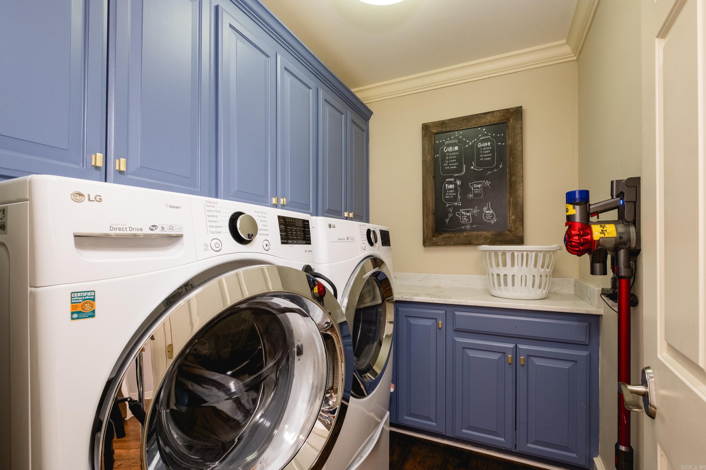 CHENAL VALLEY AVIGNON COURT - Residential