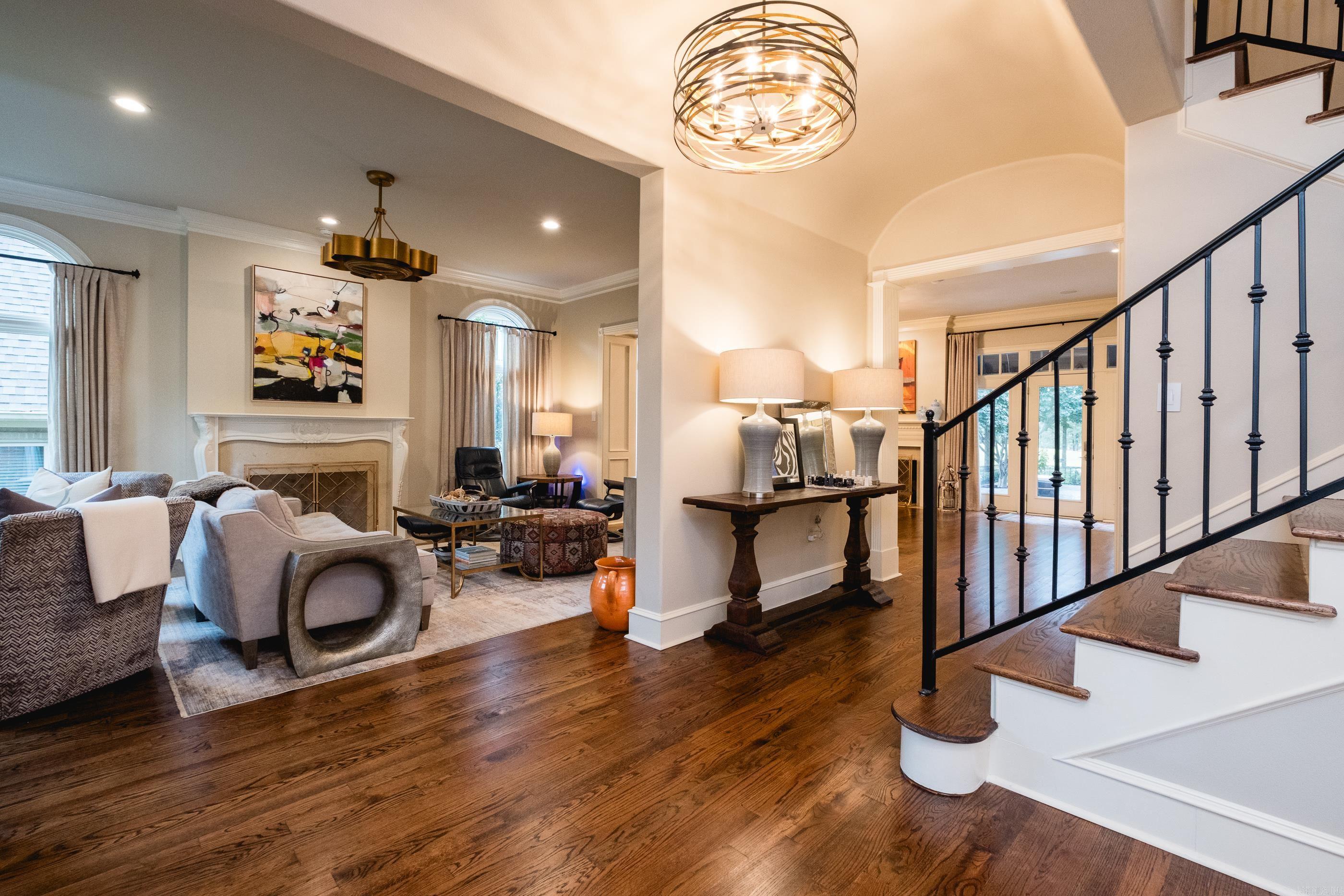 CHENAL VALLEY AVIGNON COURT - Residential